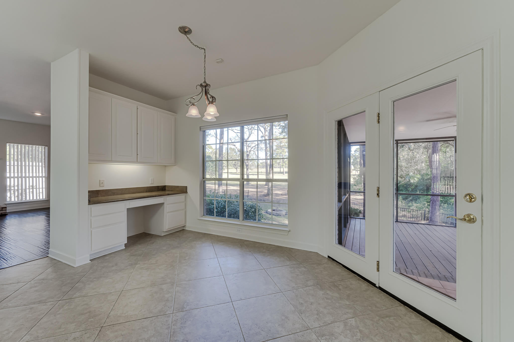 ROCKY BAYOU COUNTRY CLUB ESTATES 5 - Residential