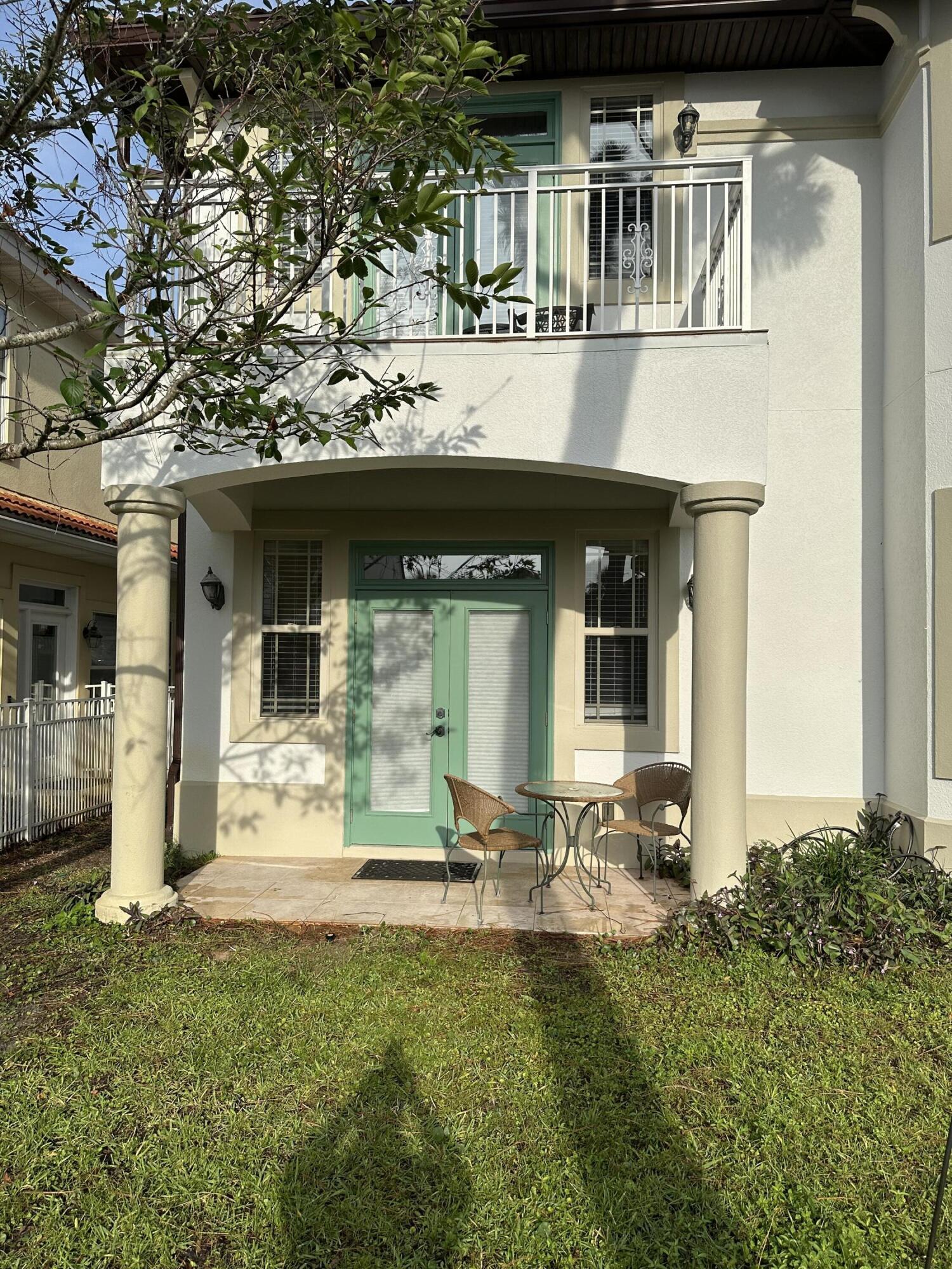 CALUSA BAY S/D - Residential Lease