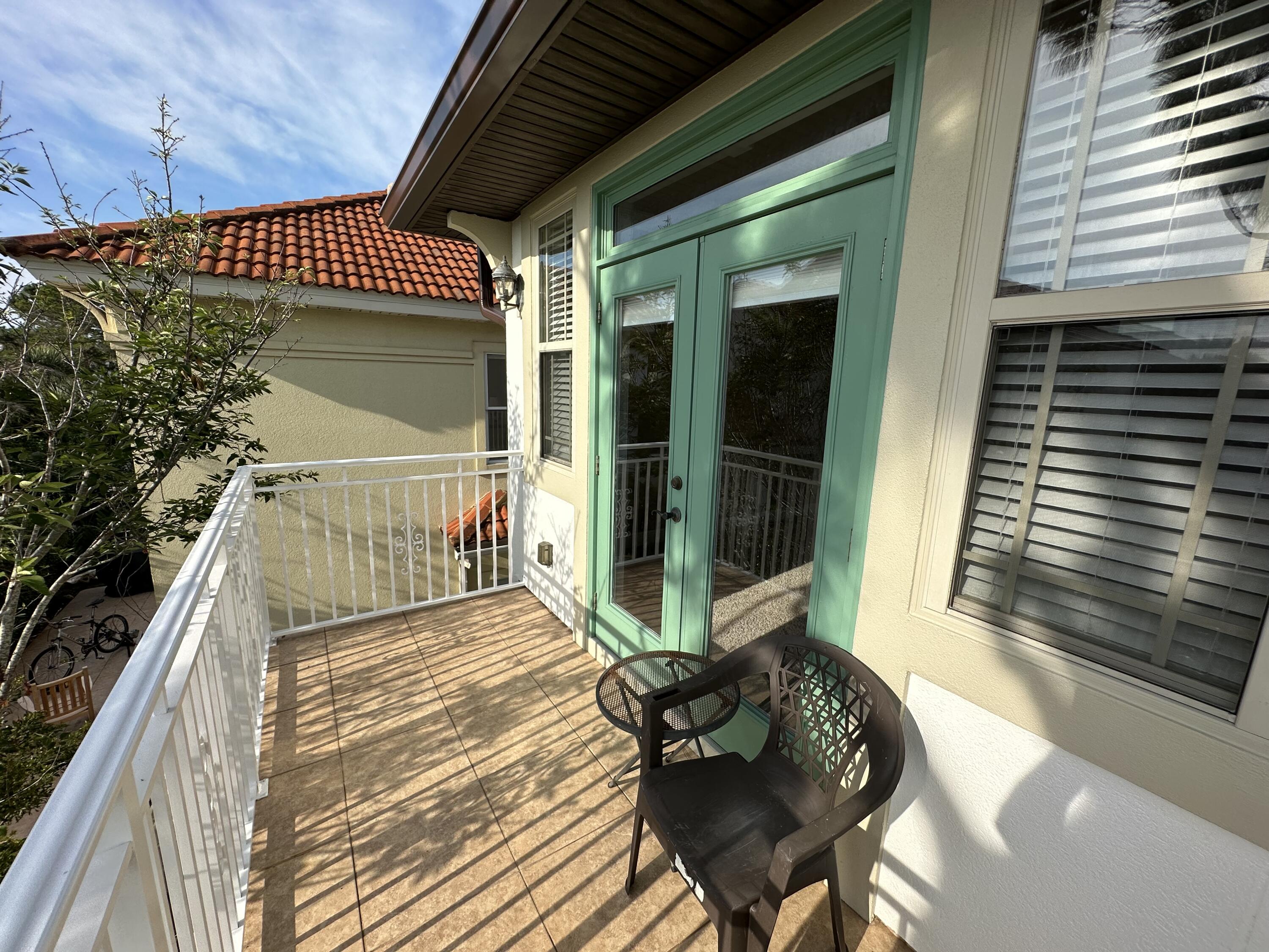 CALUSA BAY S/D - Residential Lease