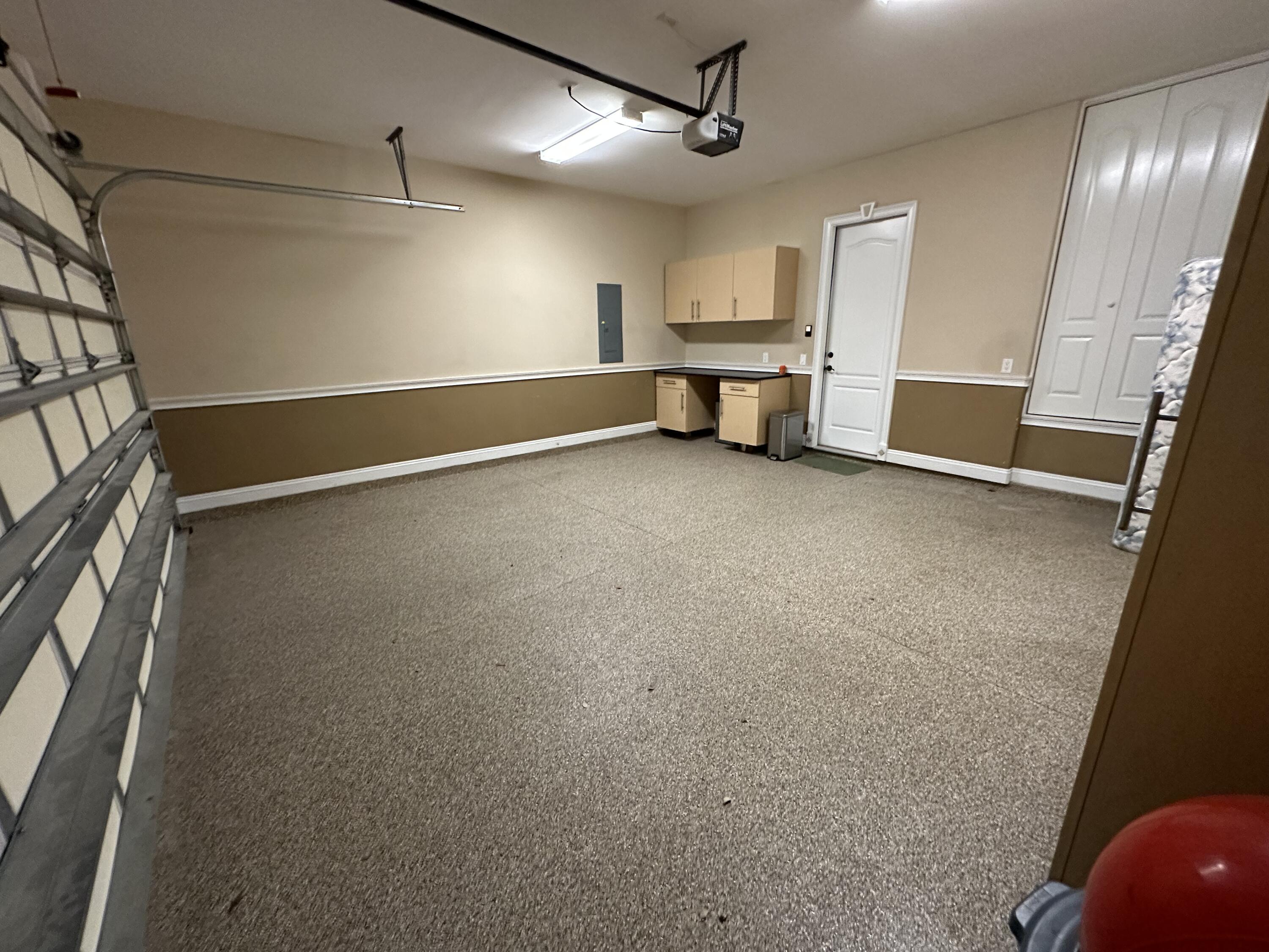 CALUSA BAY S/D - Residential Lease