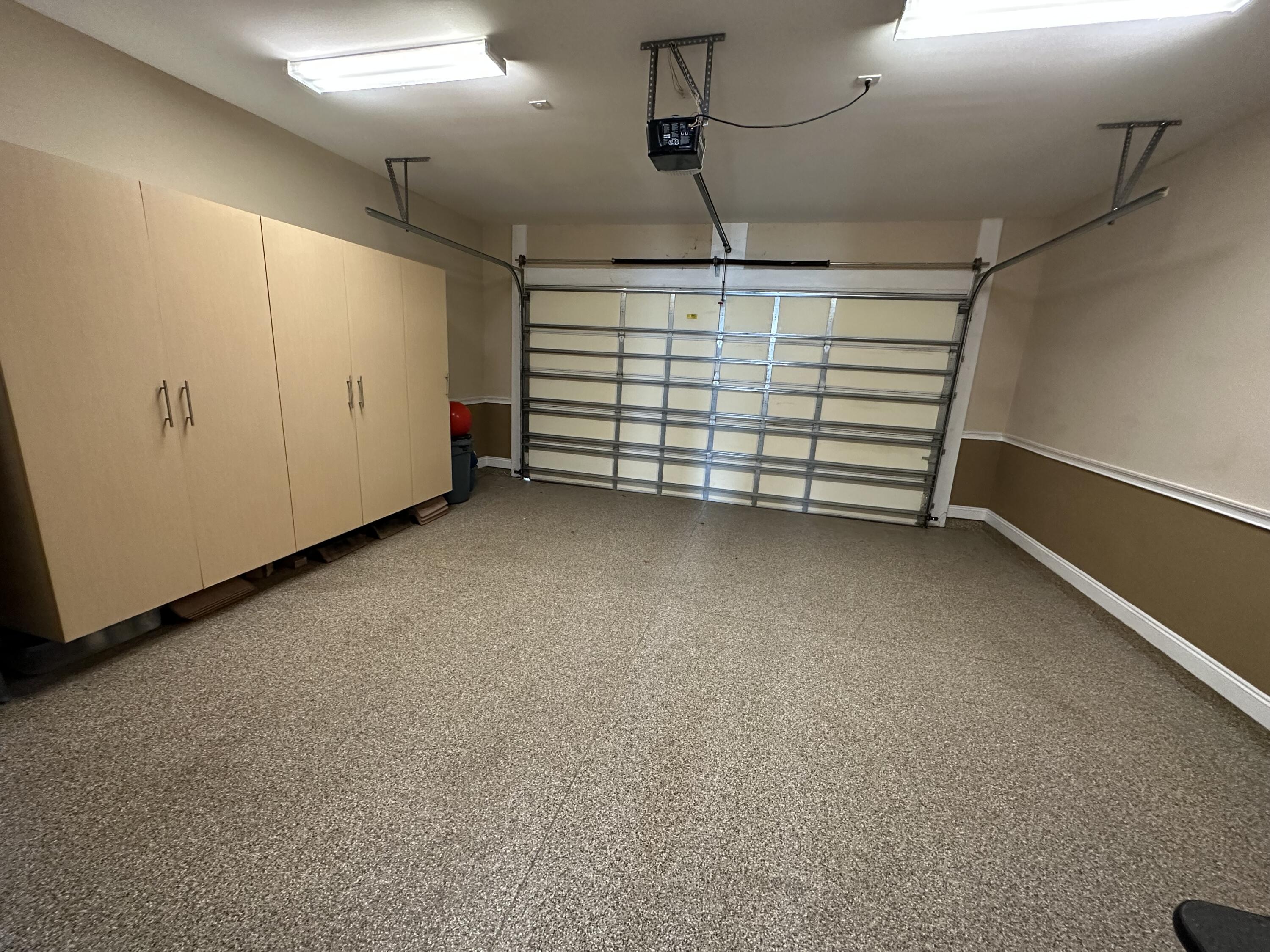 CALUSA BAY S/D - Residential Lease