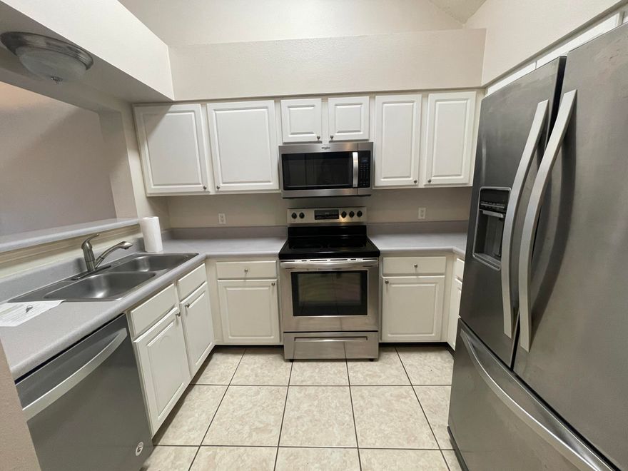 Fantastic Niceville condo with community pool and fitness room (listed as a 2-bedroom, but the loft can be utilized as a 3rd bedroom), this is a lovely, two-story penthouse unit (elevators available) has neutral paint, brand new carpet, upgraded, stainless appliances in the kitchen, a spacious living room with vaulted ceilings and natural light, formal dining area, and a screened-in balcony. The primary is on the first floor and it is spacious with a full bath, and one guest bedroom with a walk-in closet and another full bath are also on this level. Upstairs, the loft can easily be used as a third bedroom and does have a closet. The Florida Club complex has a resort style pool, hot tub/spa, business center and 24 hour fitness center. Pets may be considered on a case-by-case basis and prior owner approval and a non-refundable pet fee. No smoking, including vapes.