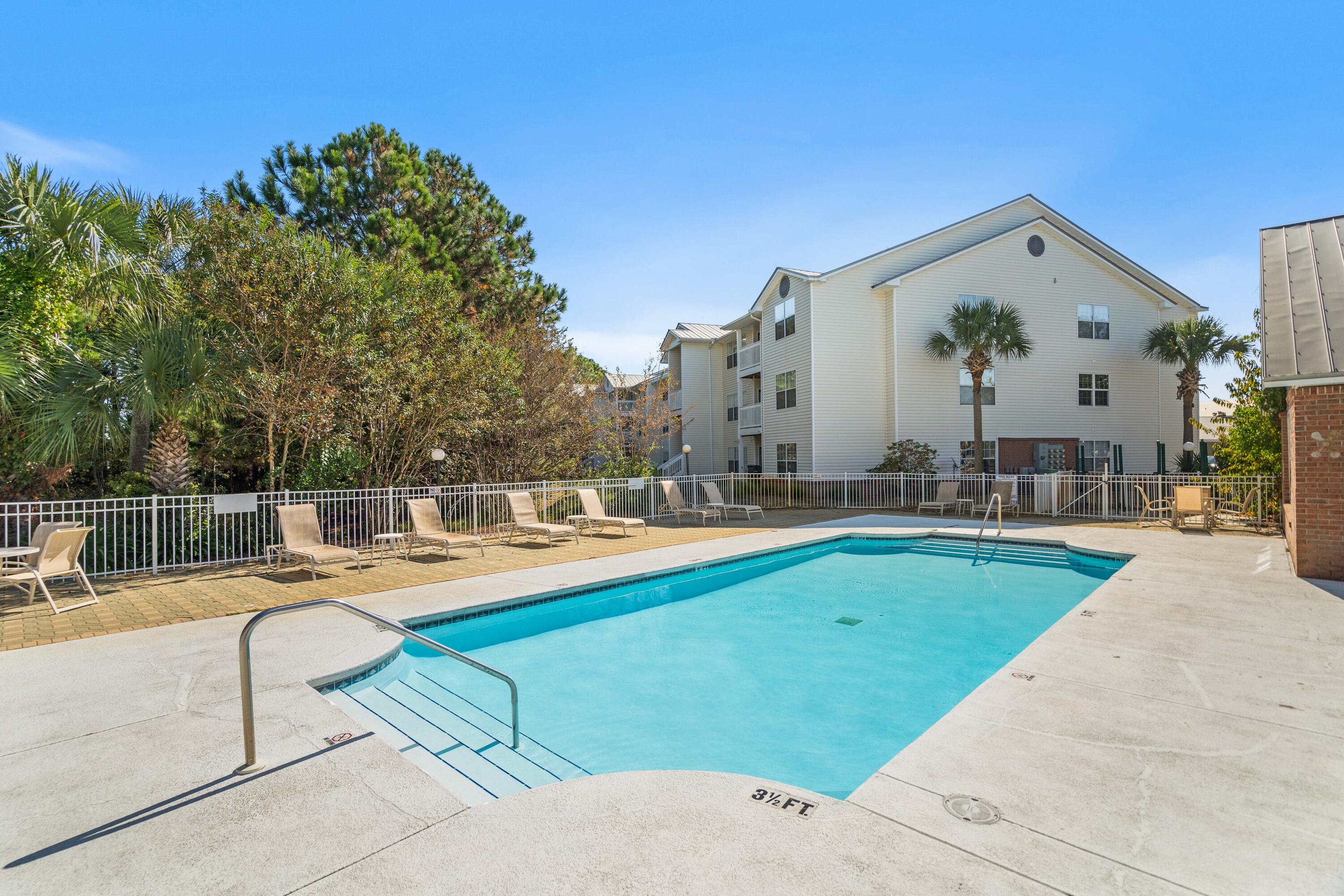 INDIAN LAKE - Residential