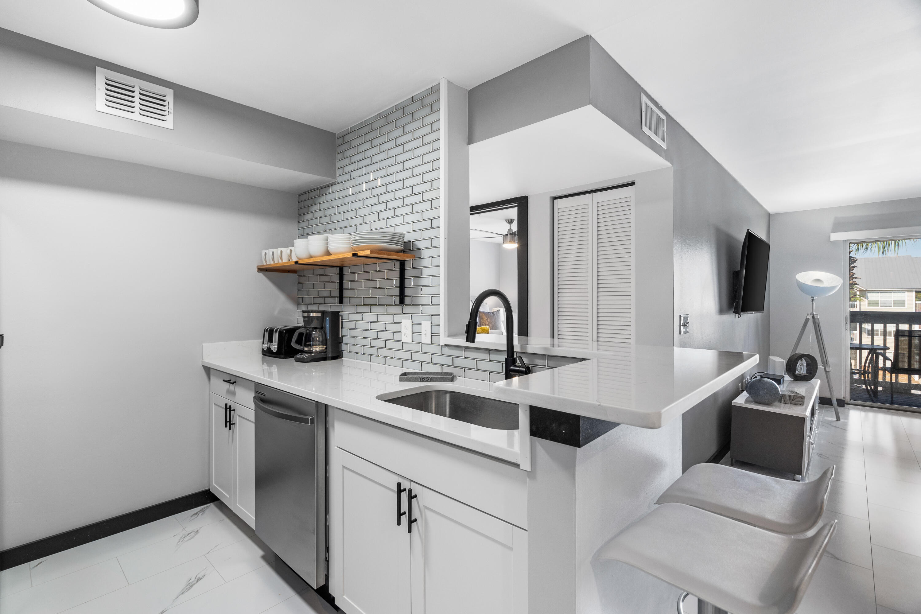 INDIAN LAKE - Residential