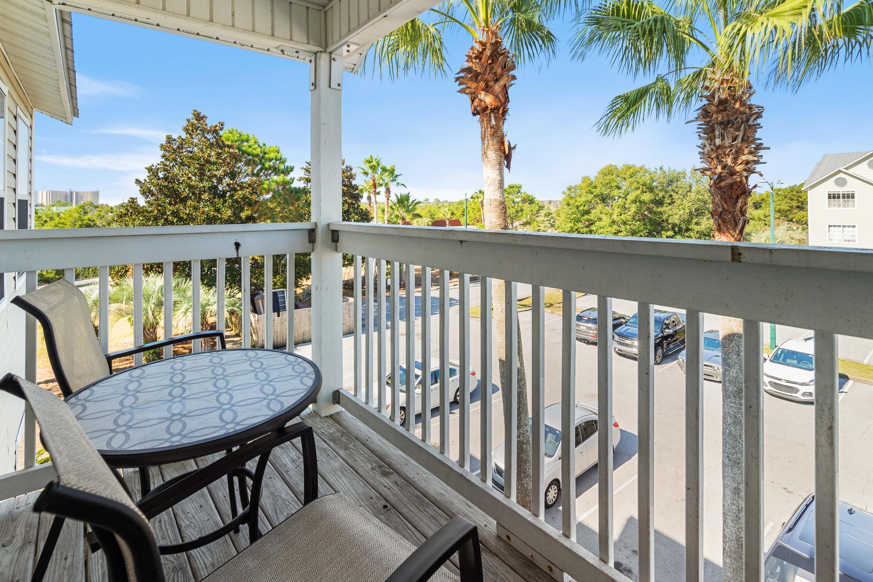 INDIAN LAKE - Residential