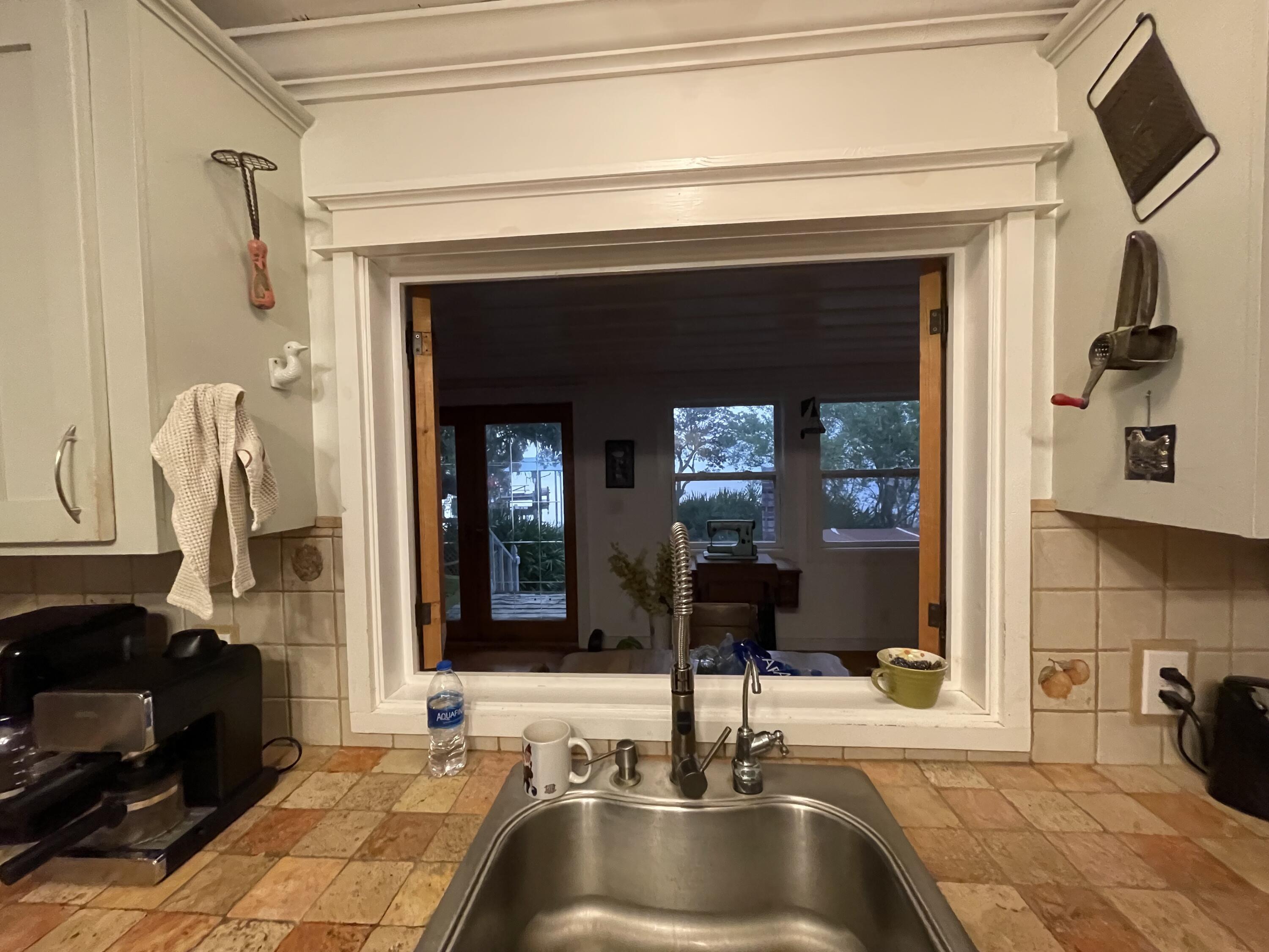 LOT 6 BAY BREEZE - Residential