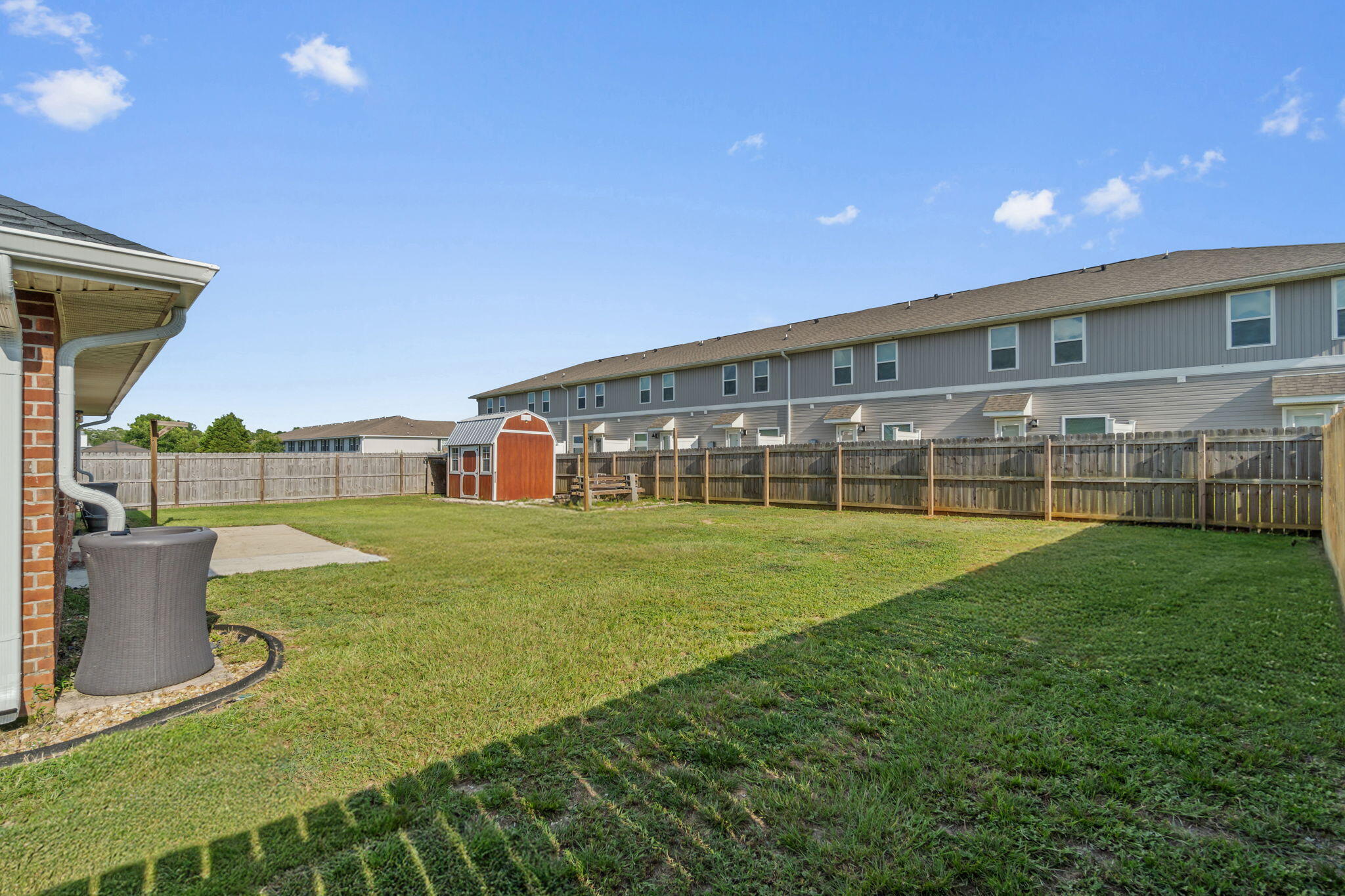 IRON GATE S/D PH I - Residential Lease