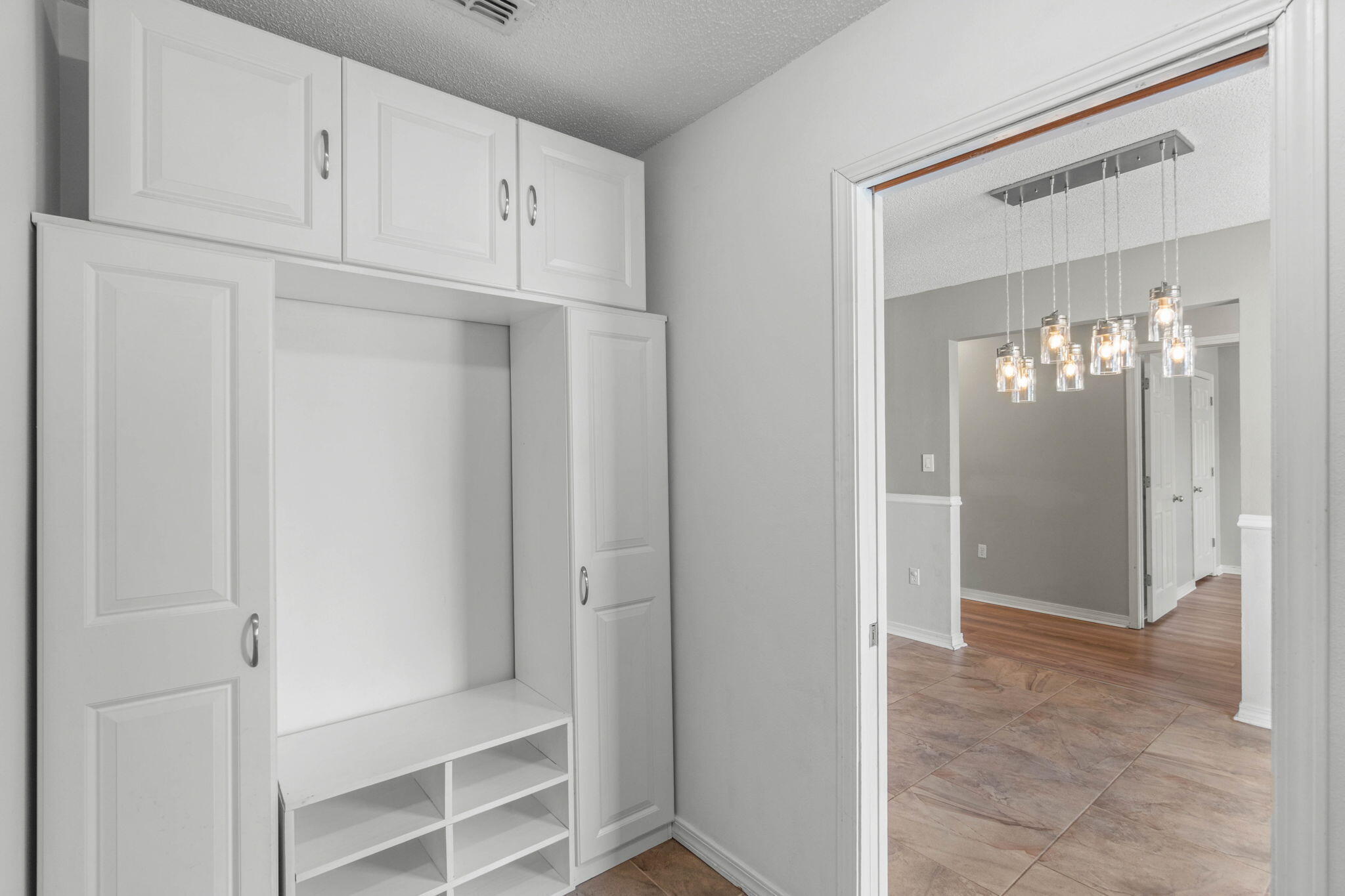 IRON GATE S/D PH I - Residential Lease