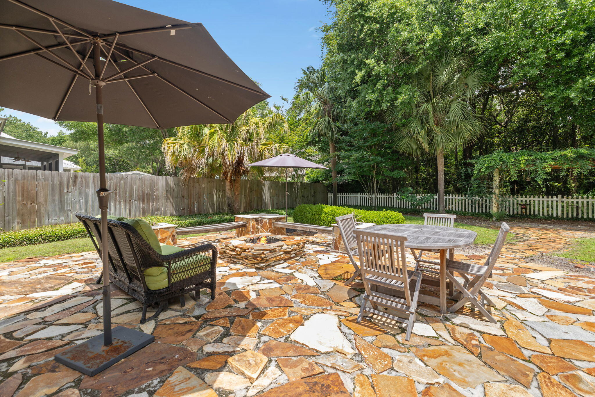 DAUGHETTES AMENDED - Residential