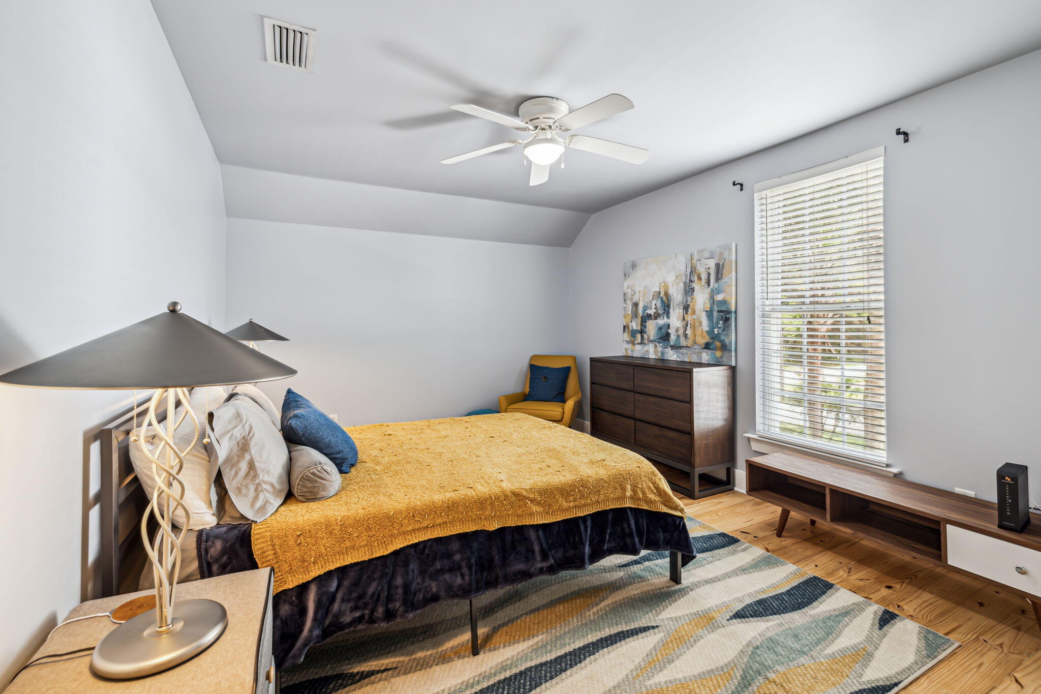 DAUGHETTES AMENDED - Residential