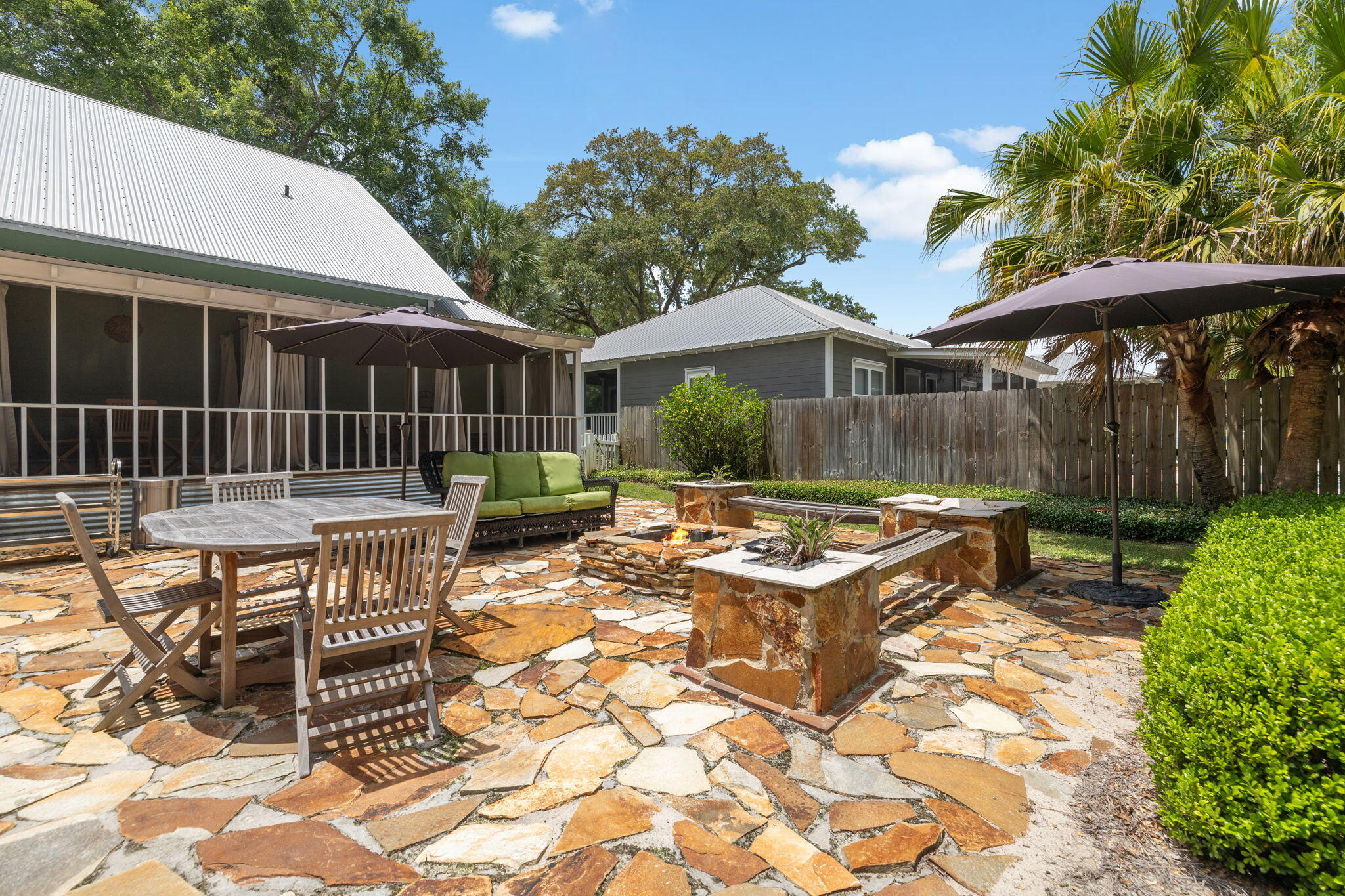 DAUGHETTES AMENDED - Residential