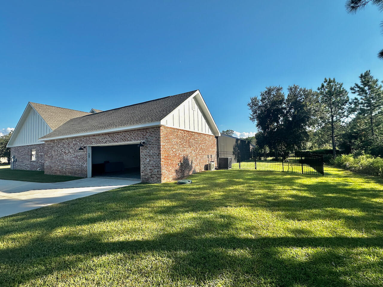 WINDSWEPT ESTATES - Residential