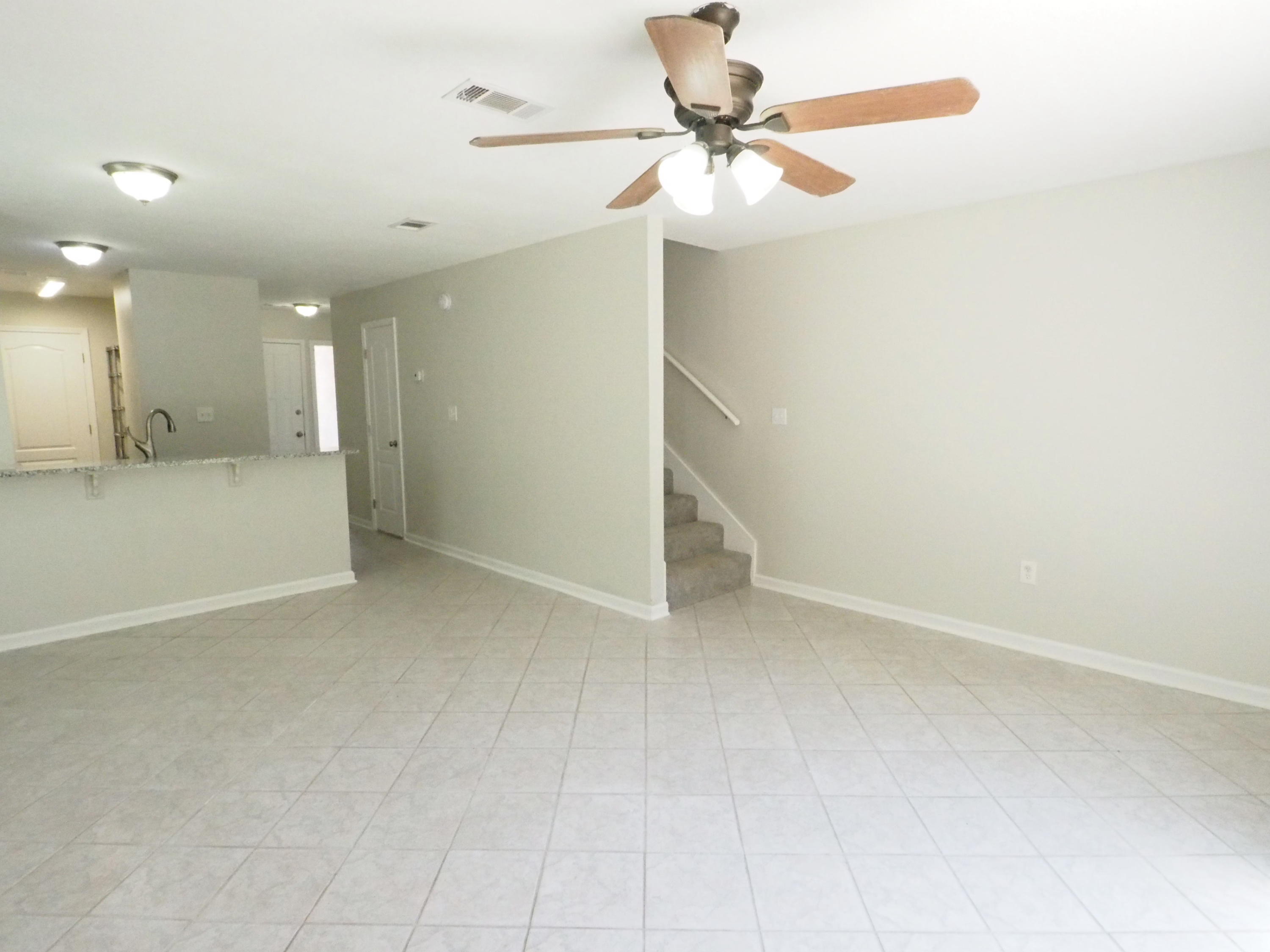 MONTAGE MANOR - Residential