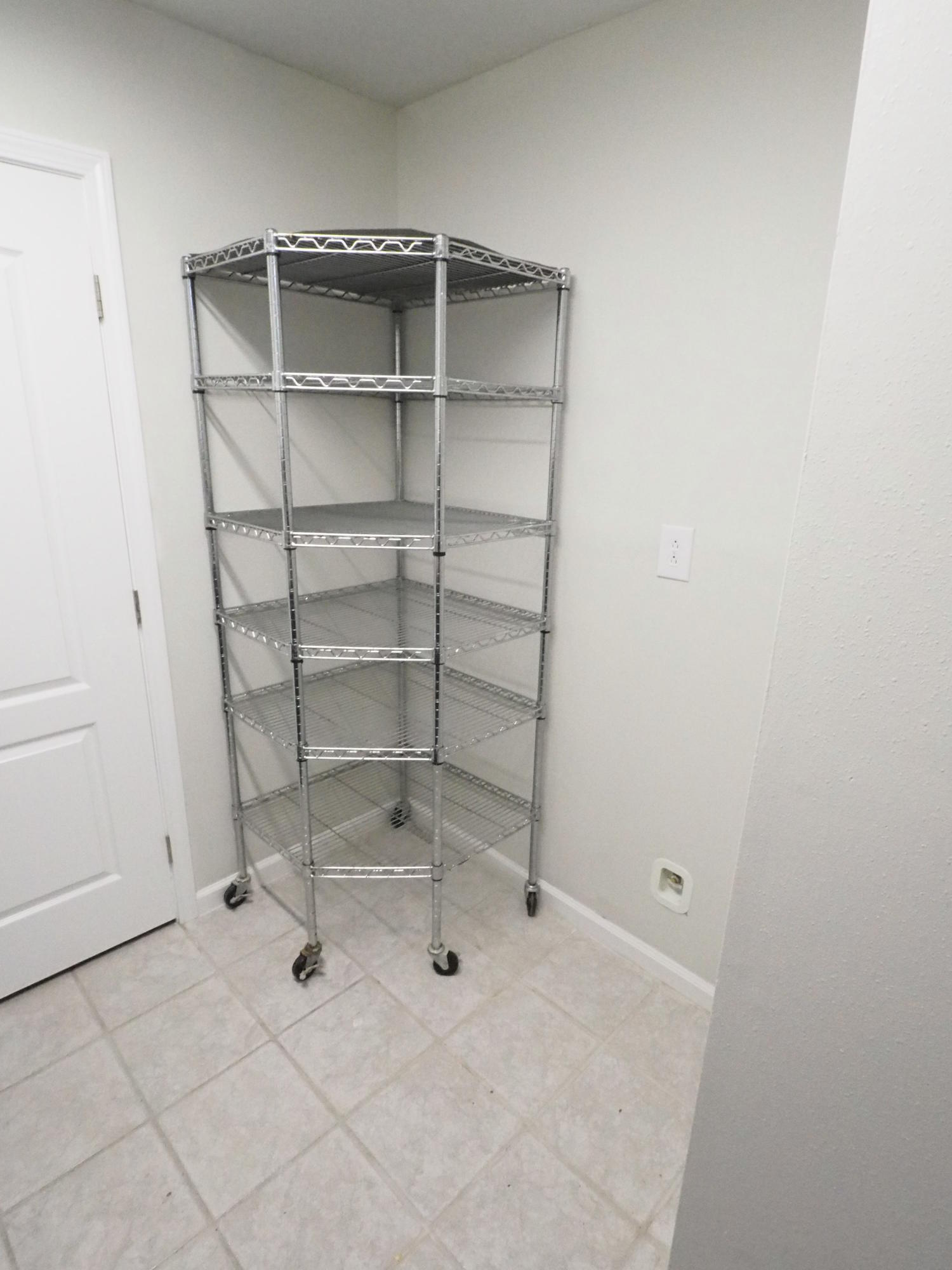 MONTAGE MANOR - Residential