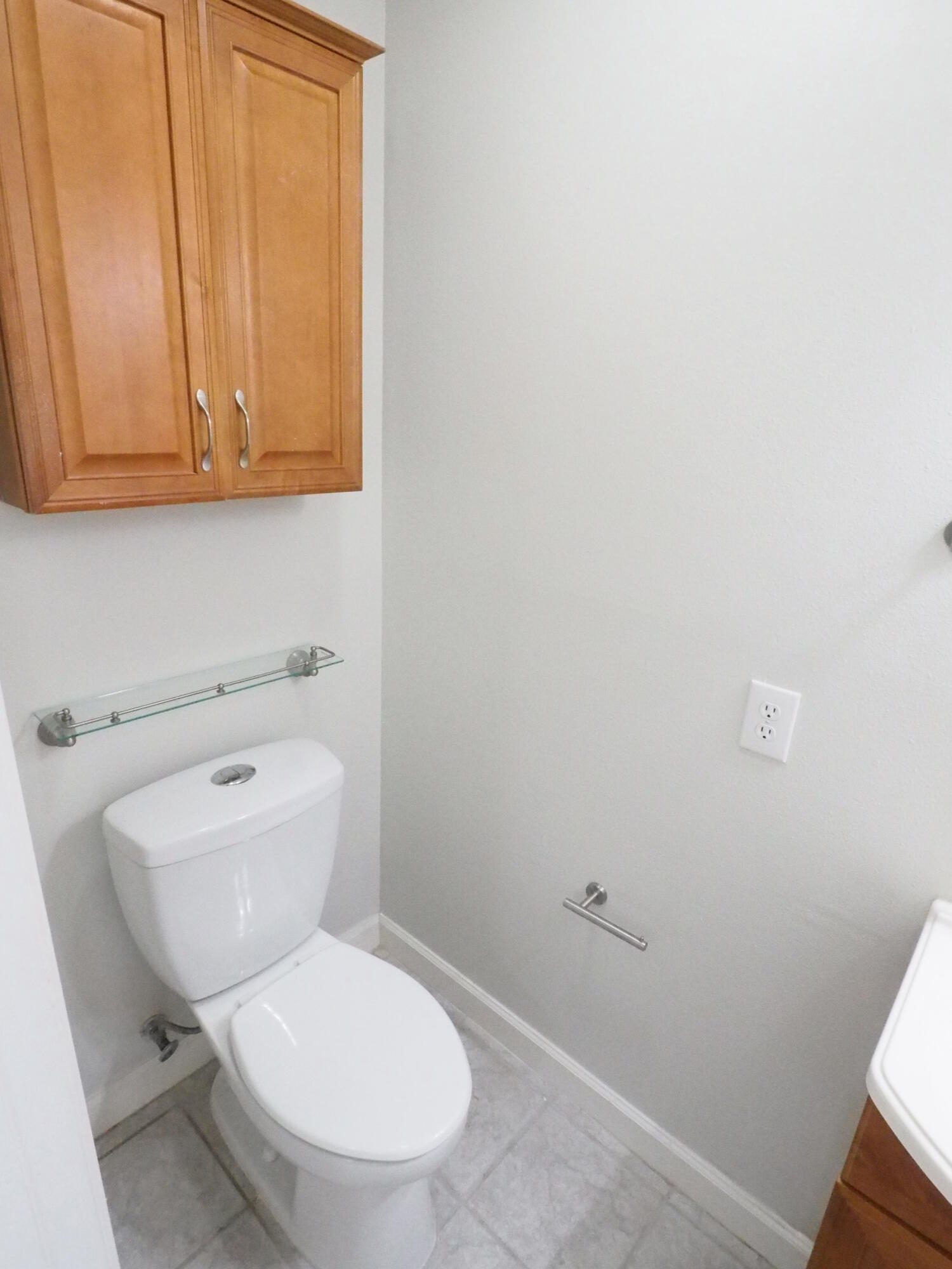 MONTAGE MANOR - Residential