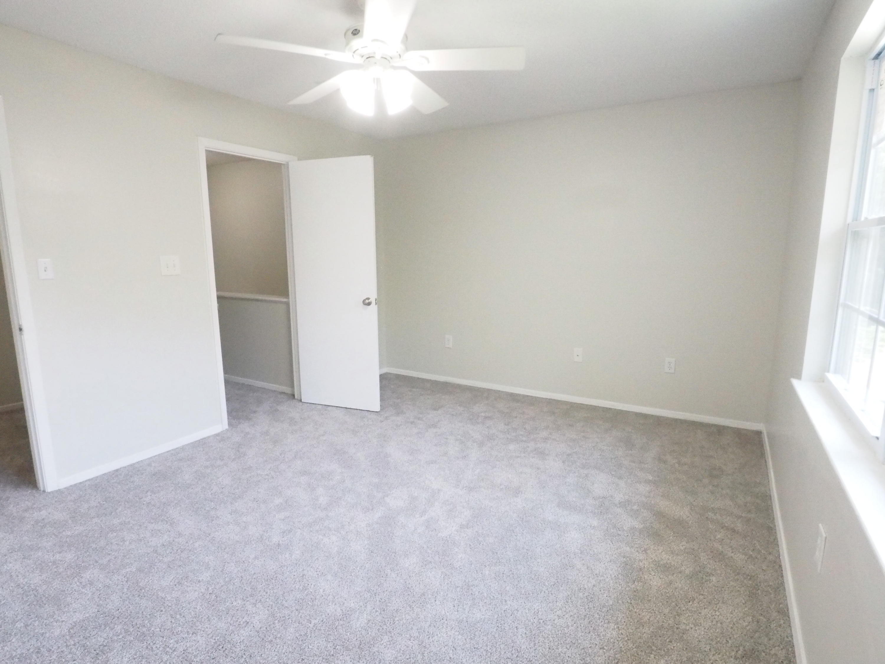 MONTAGE MANOR - Residential