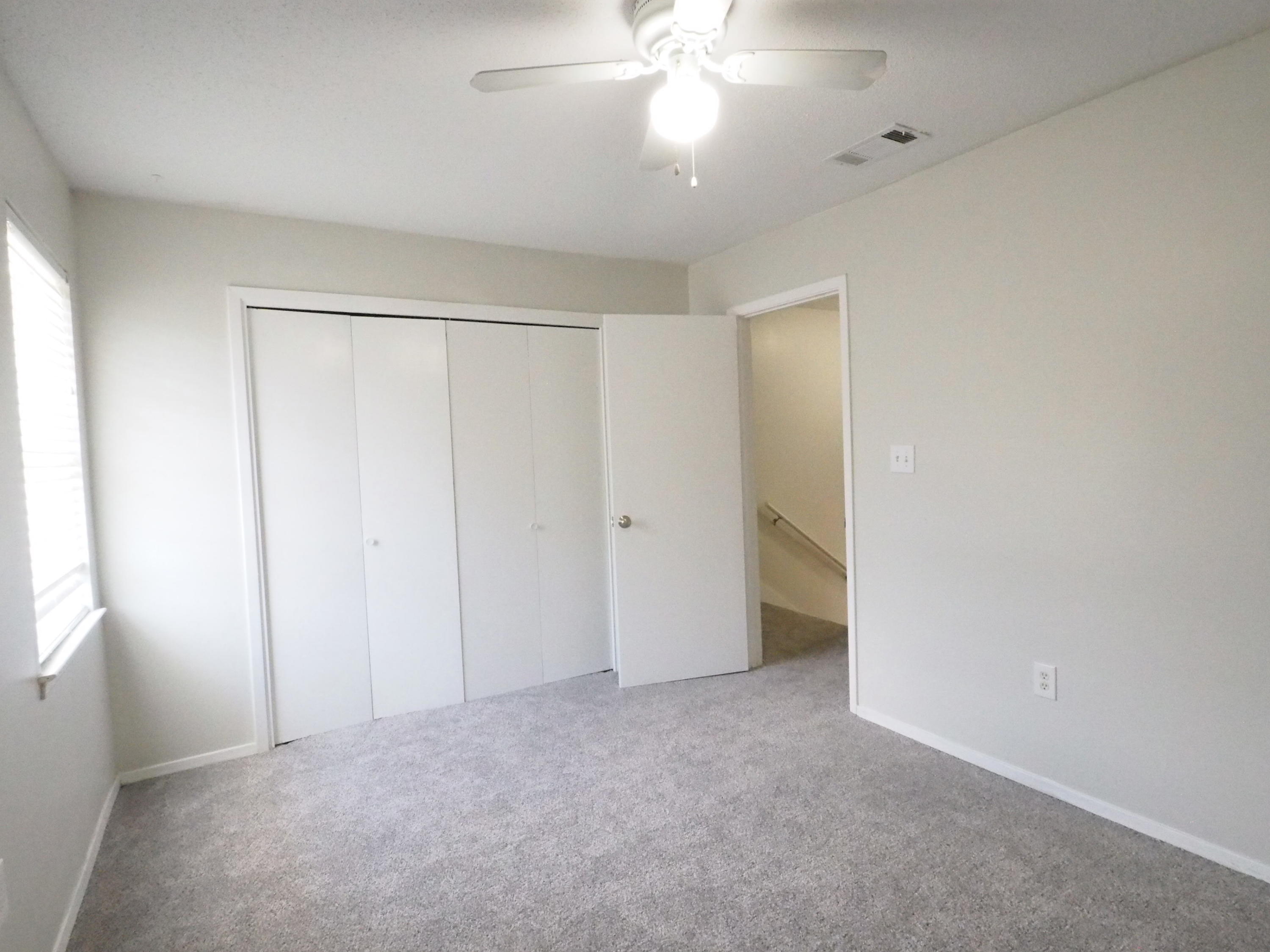 MONTAGE MANOR - Residential