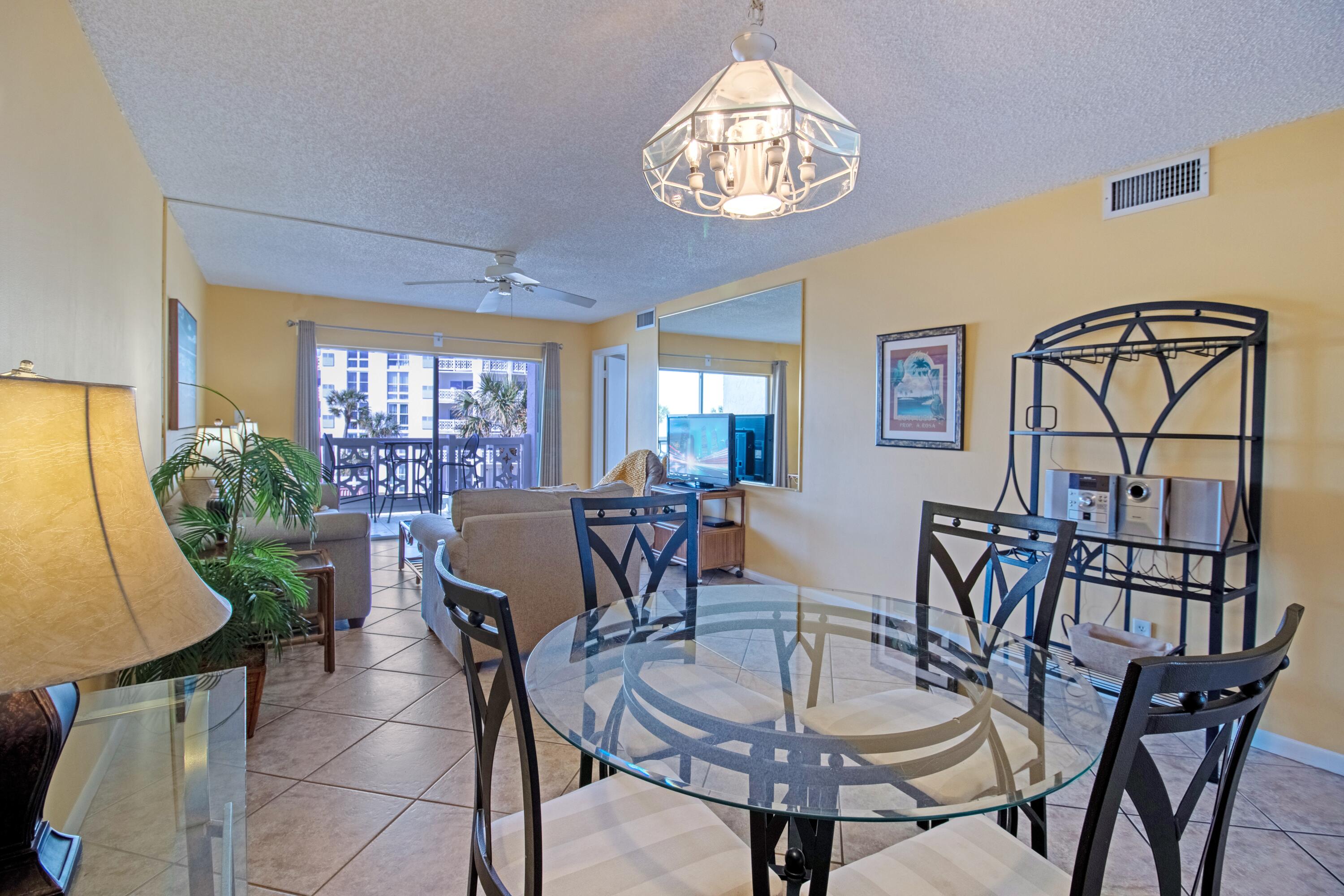 EL MATADOR CONDO - Residential