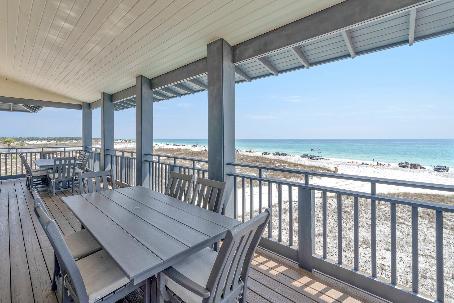 GRAYTON BEACH FRONT - Residential