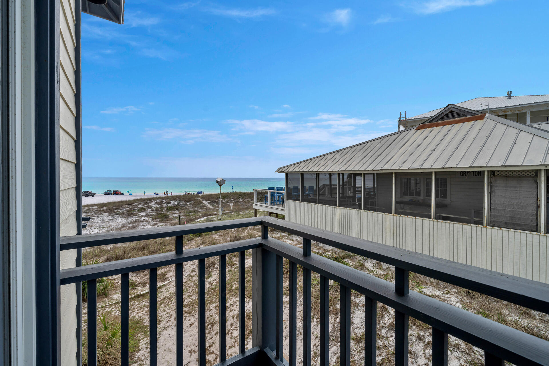 GRAYTON BEACH FRONT - Residential