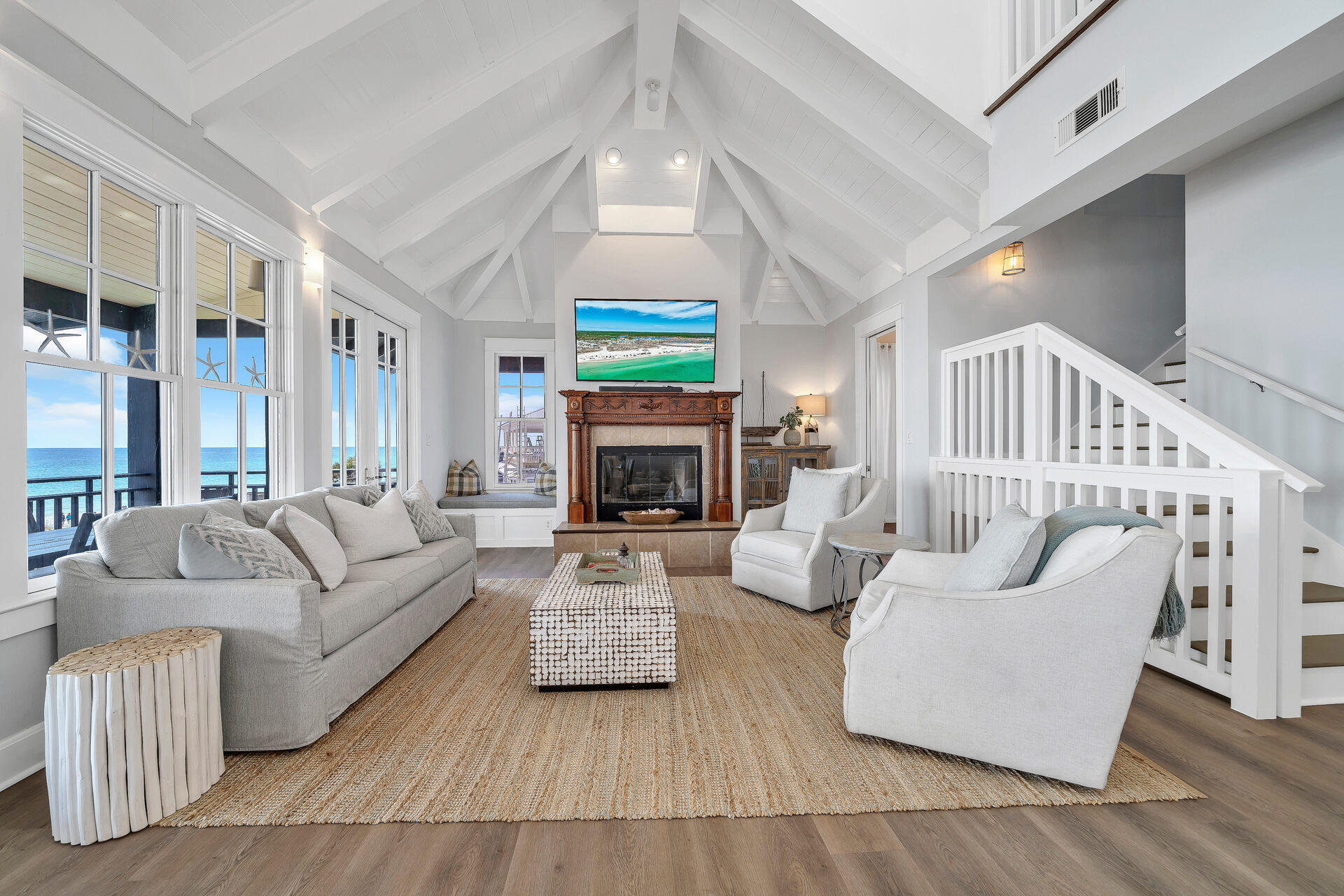 GRAYTON BEACH FRONT - Residential