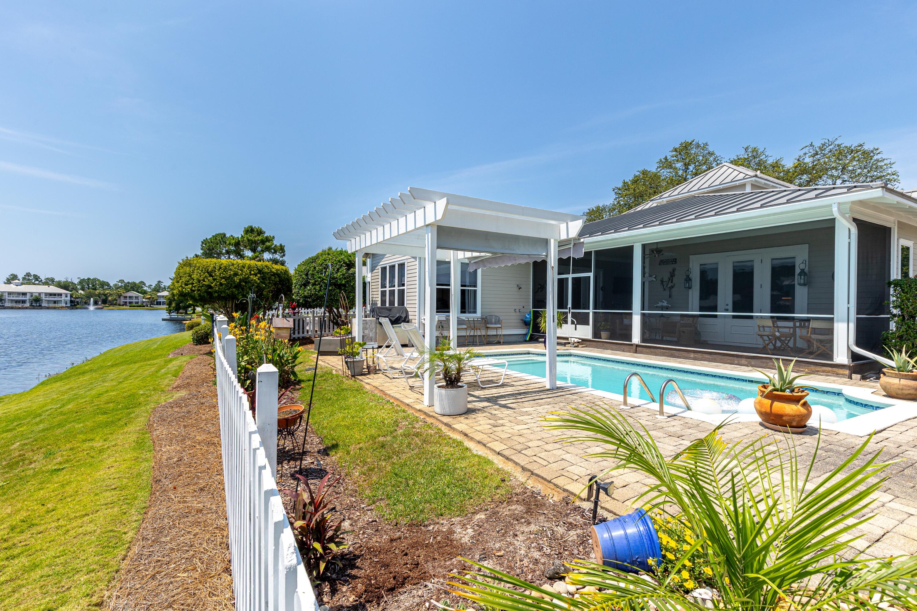 Crystal Lake - Residential