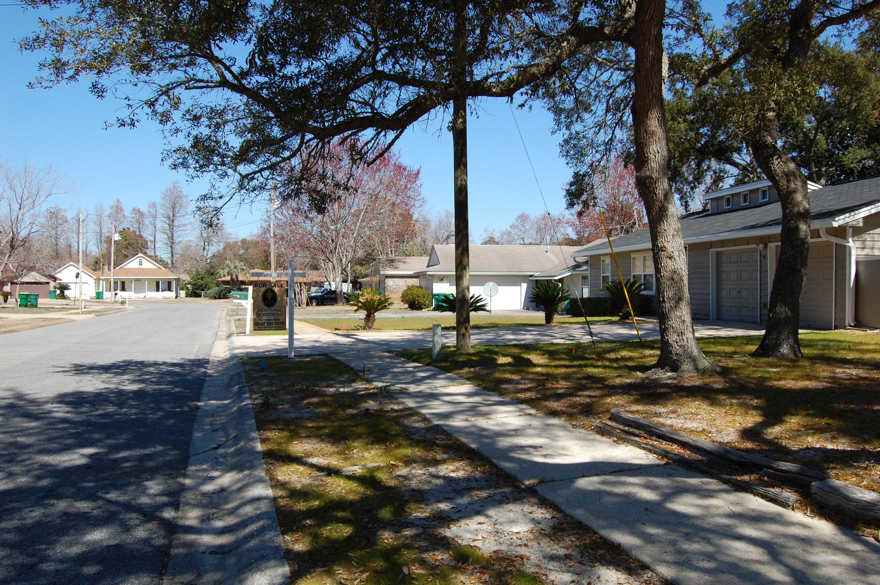 REGENCY PARK - Residential