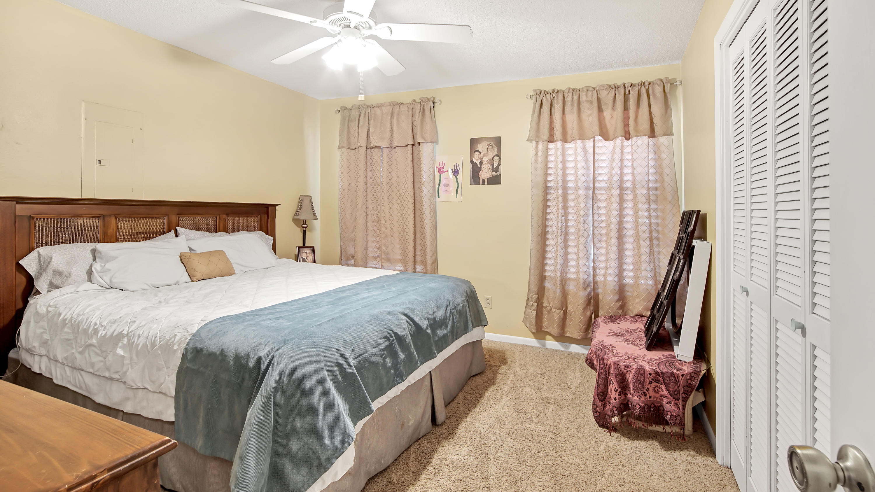 Country Club Manor S/D - Residential