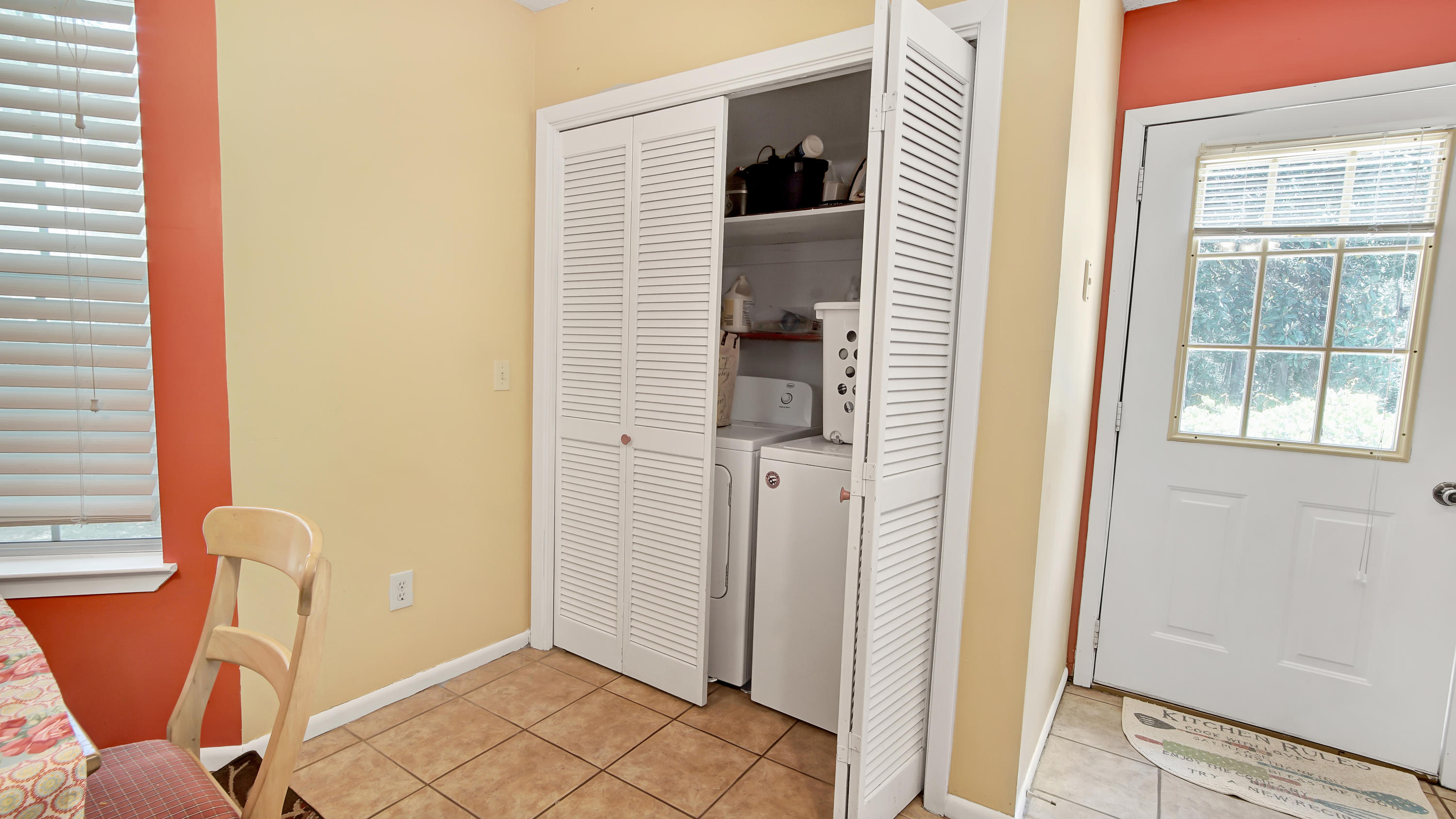 Country Club Manor S/D - Residential