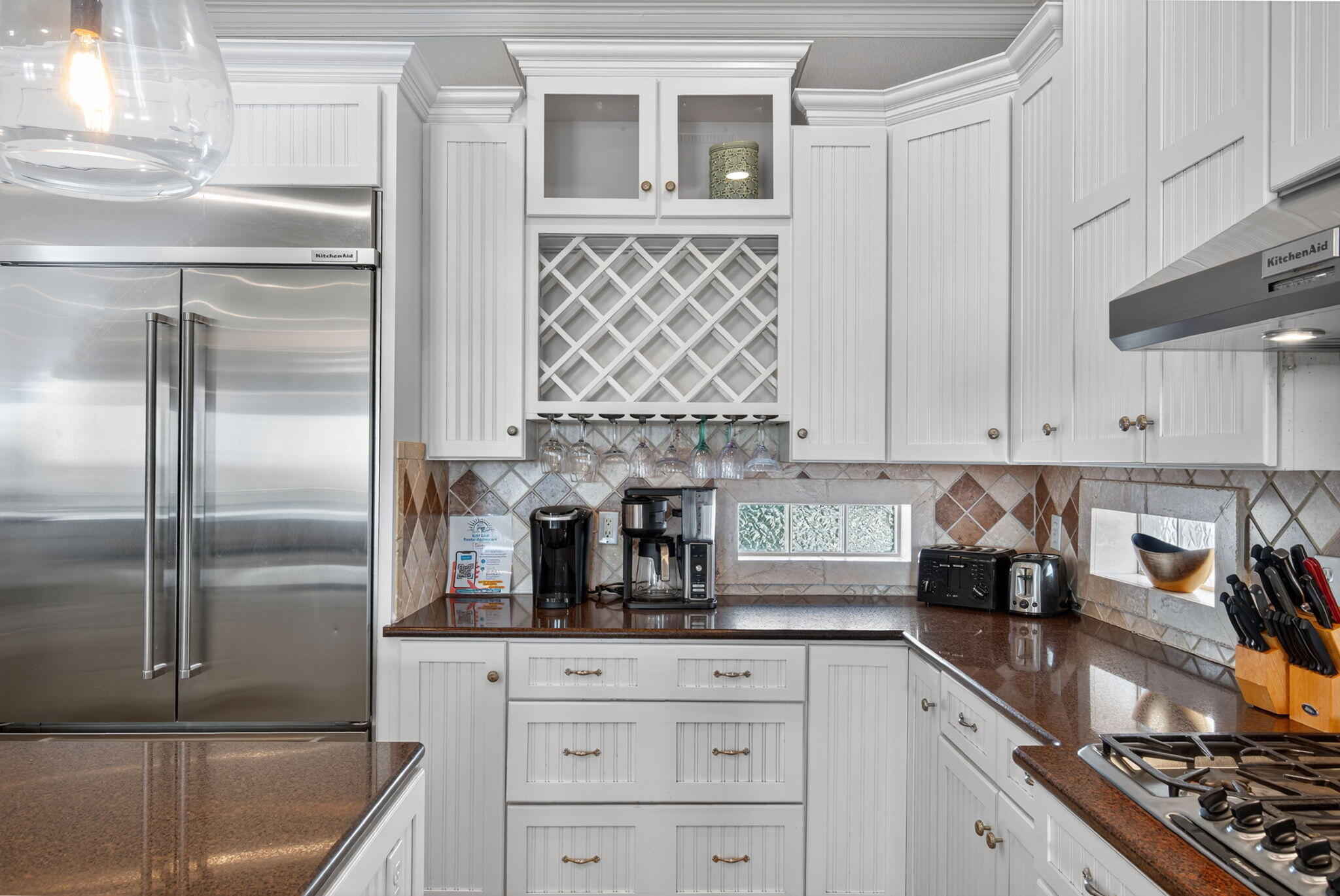 AVALON BEACH ESTATES - Residential