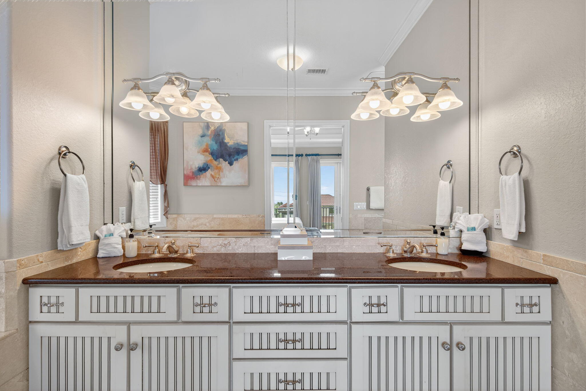 AVALON BEACH ESTATES - Residential