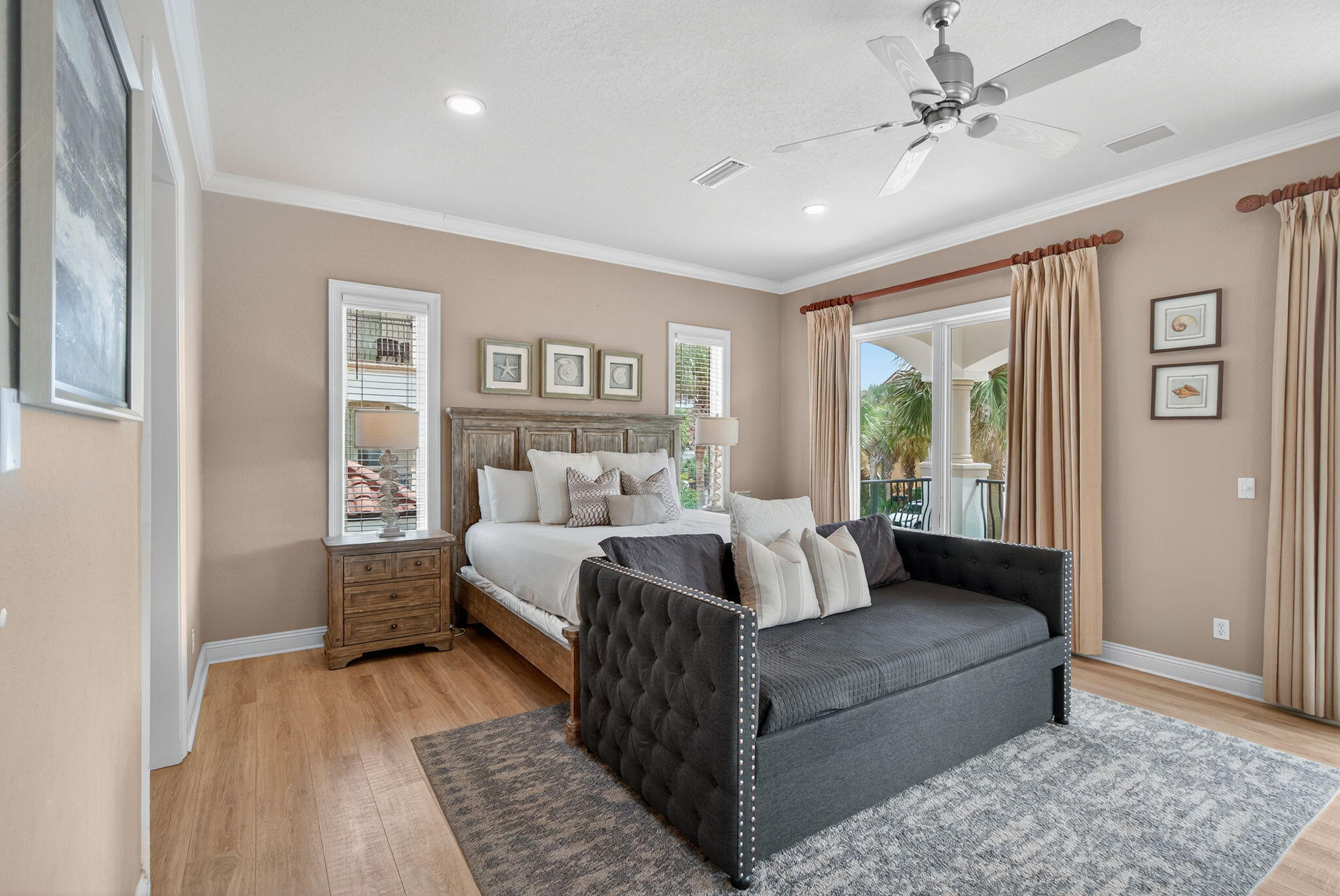 AVALON BEACH ESTATES - Residential