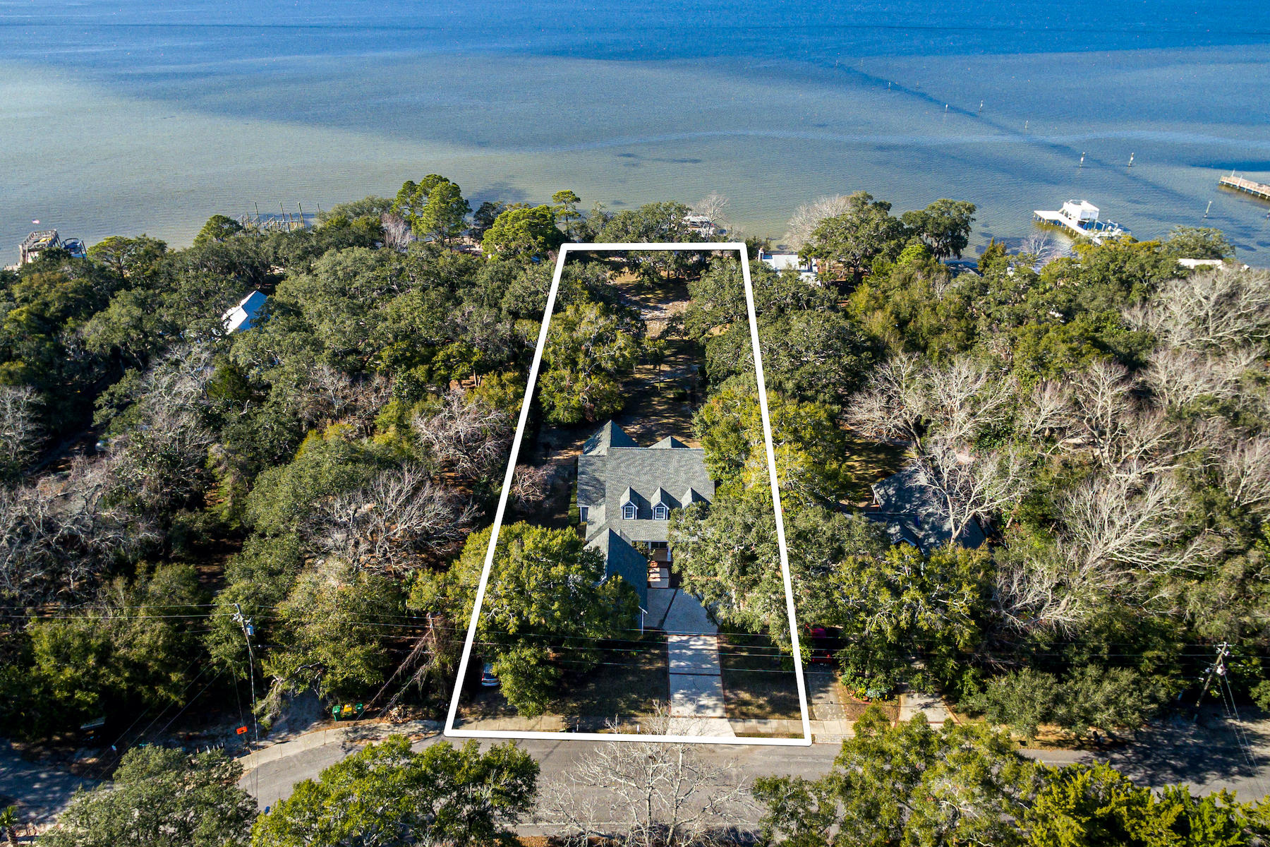 CALHOUN S/D TO DESTIN - Residential