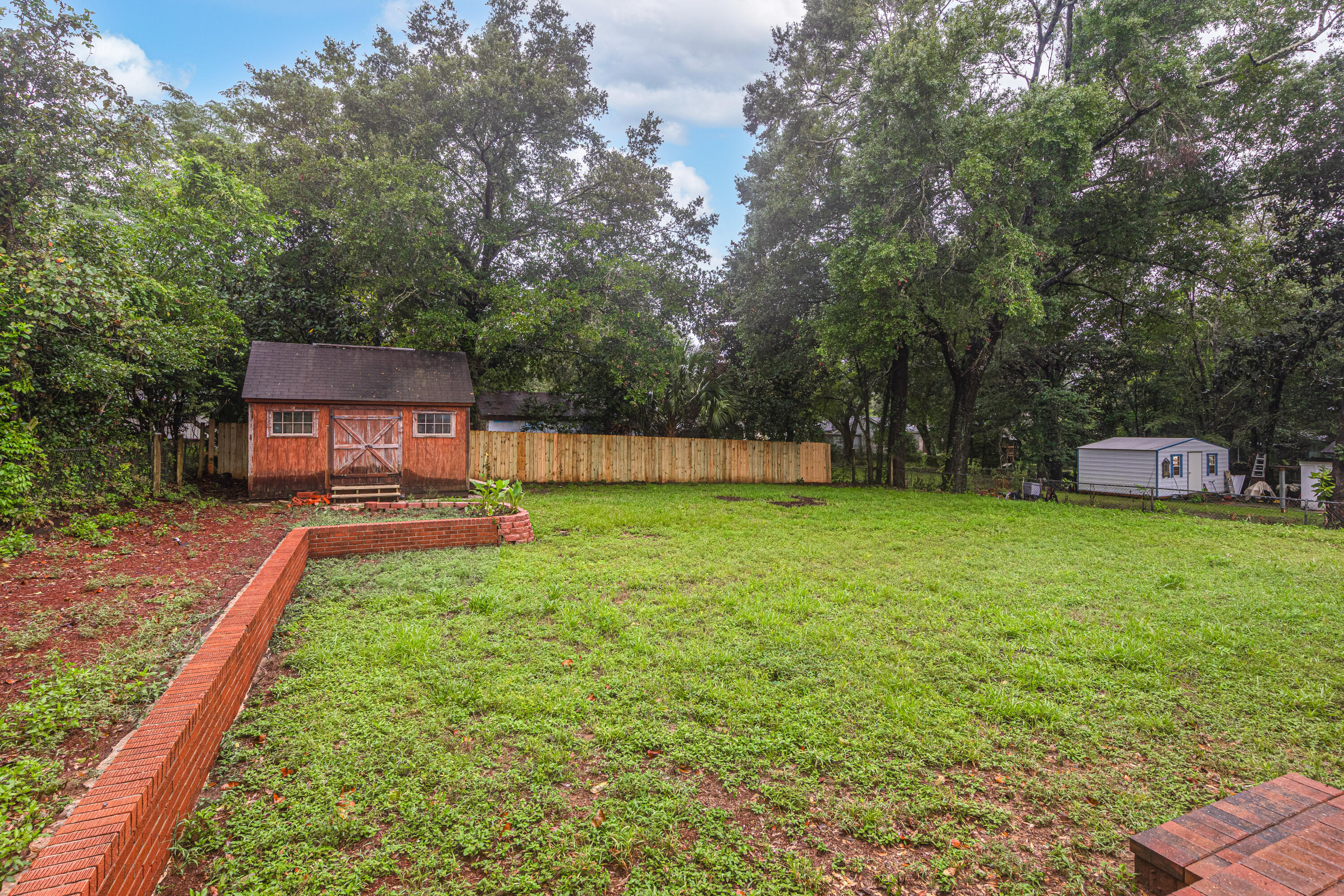 VALPARAISO PLAT #7 - Residential