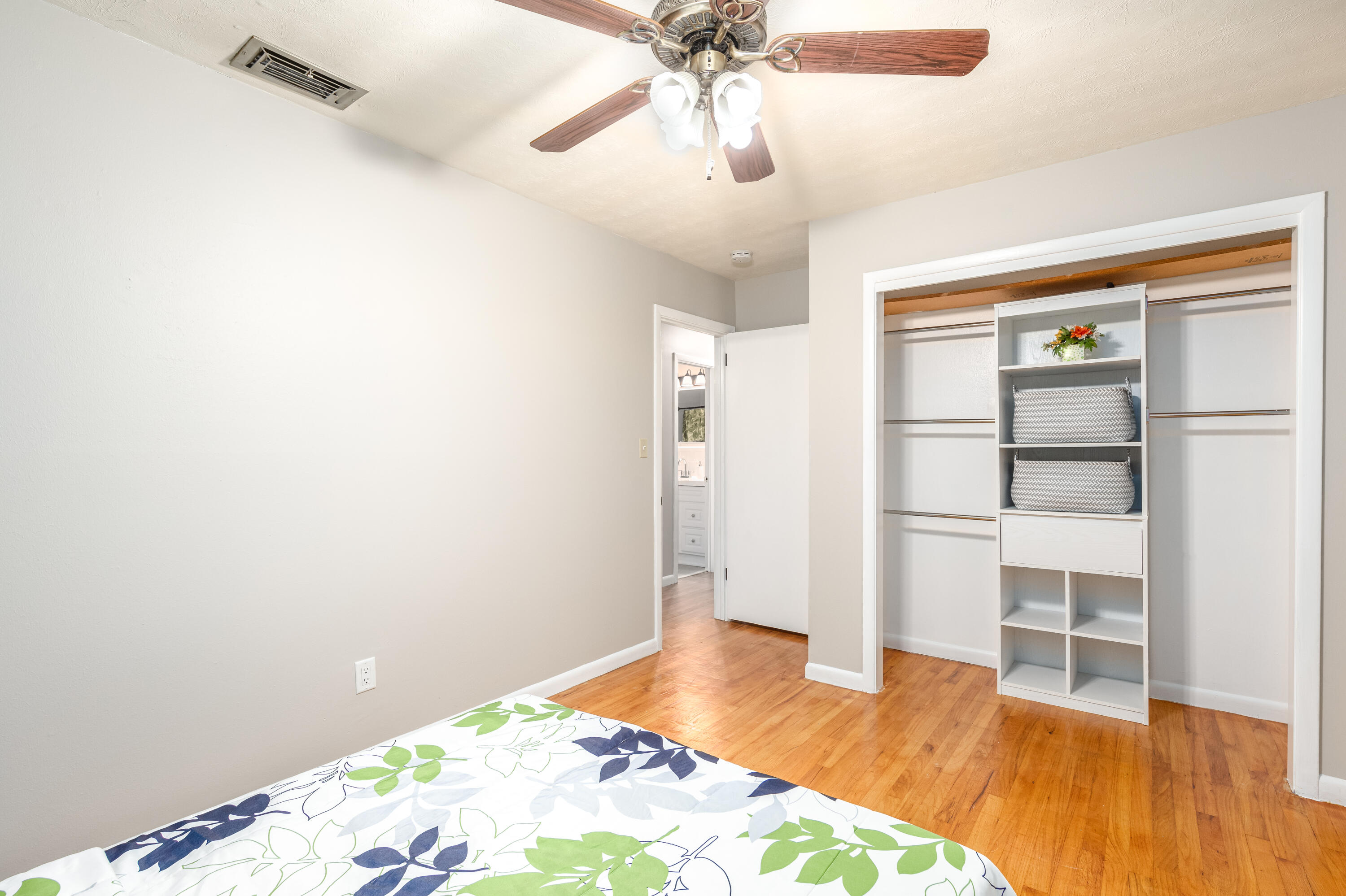 VALPARAISO PLAT #7 - Residential