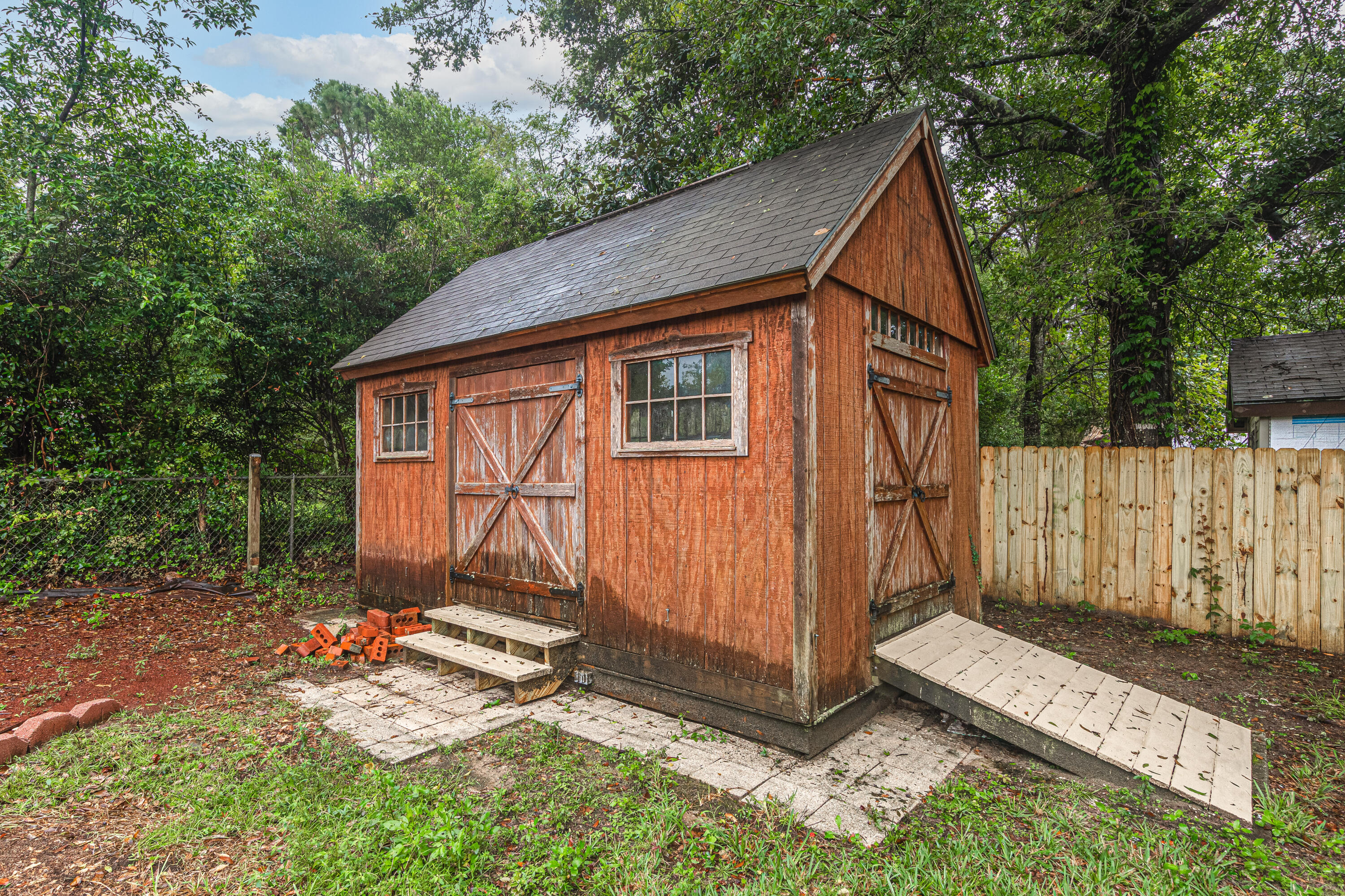 VALPARAISO PLAT #7 - Residential