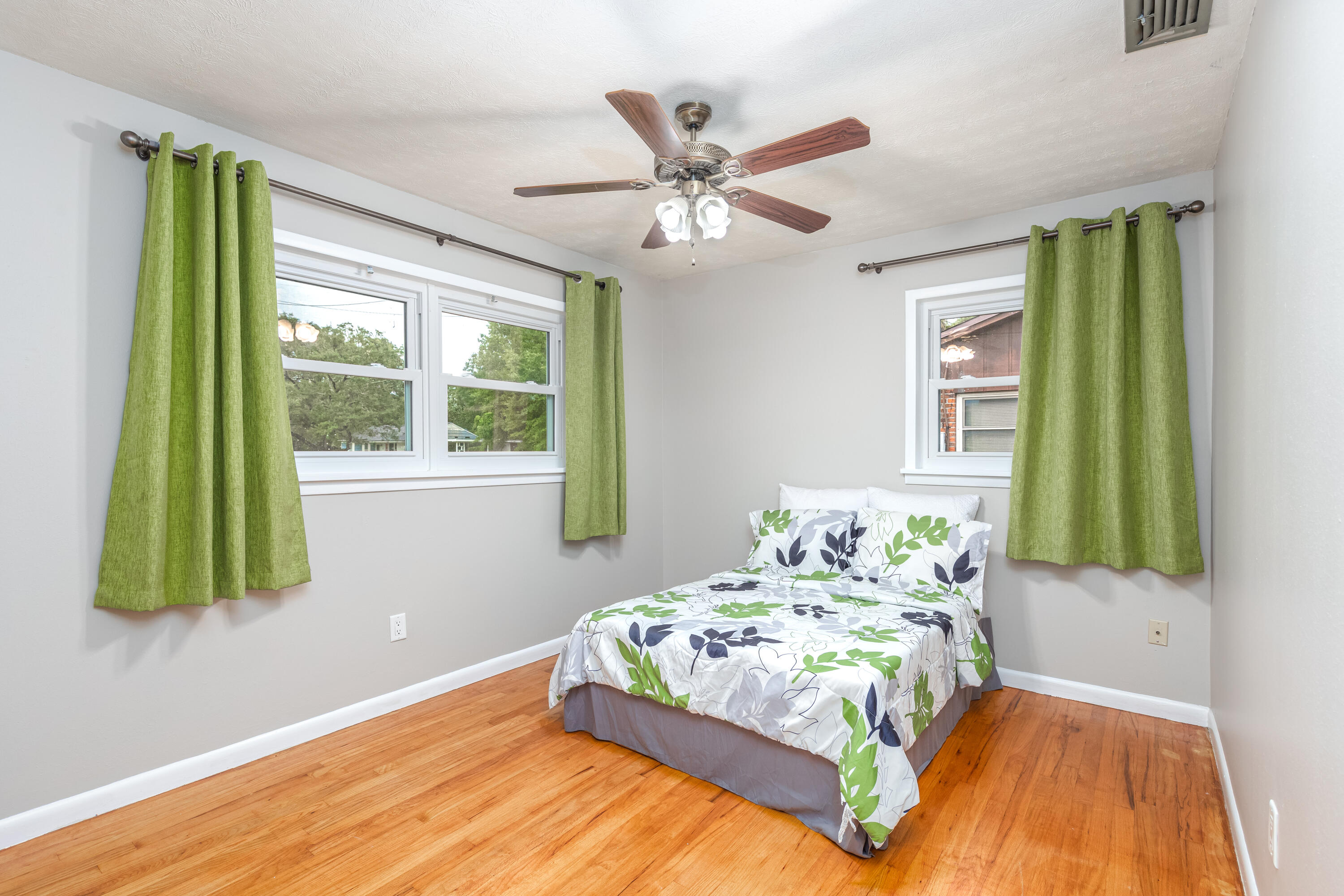 VALPARAISO PLAT #7 - Residential