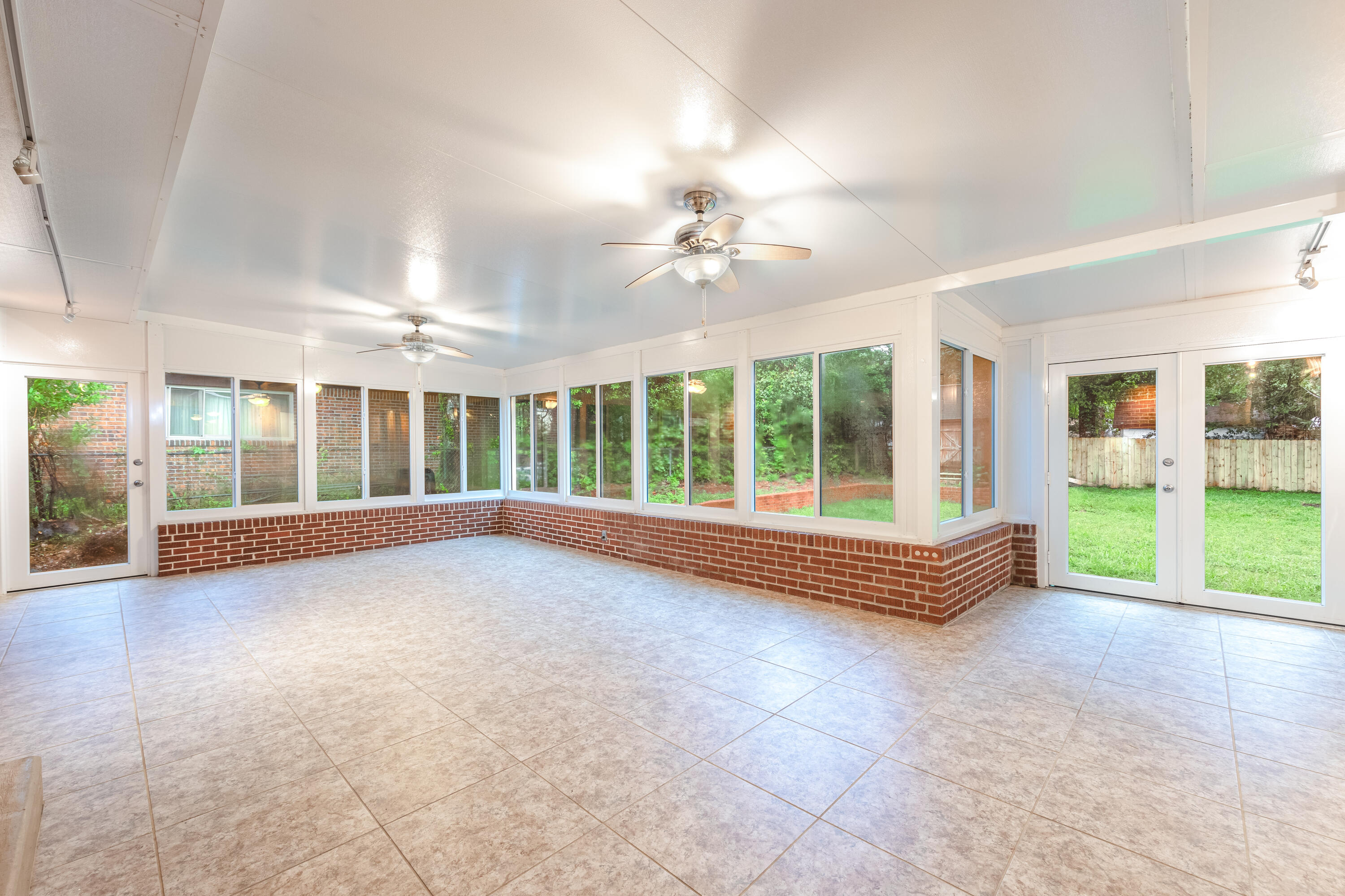 VALPARAISO PLAT #7 - Residential