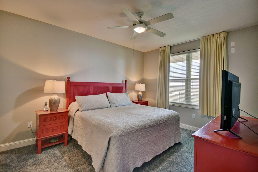 AQUA BEACHSIDE RESORT - Residential