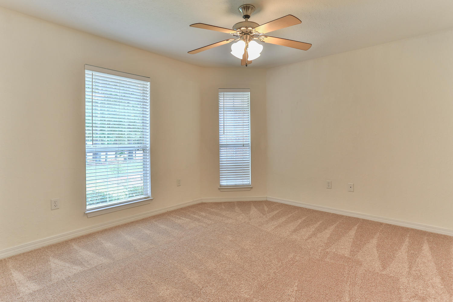 DRIFTWOOD ESTATES - Residential