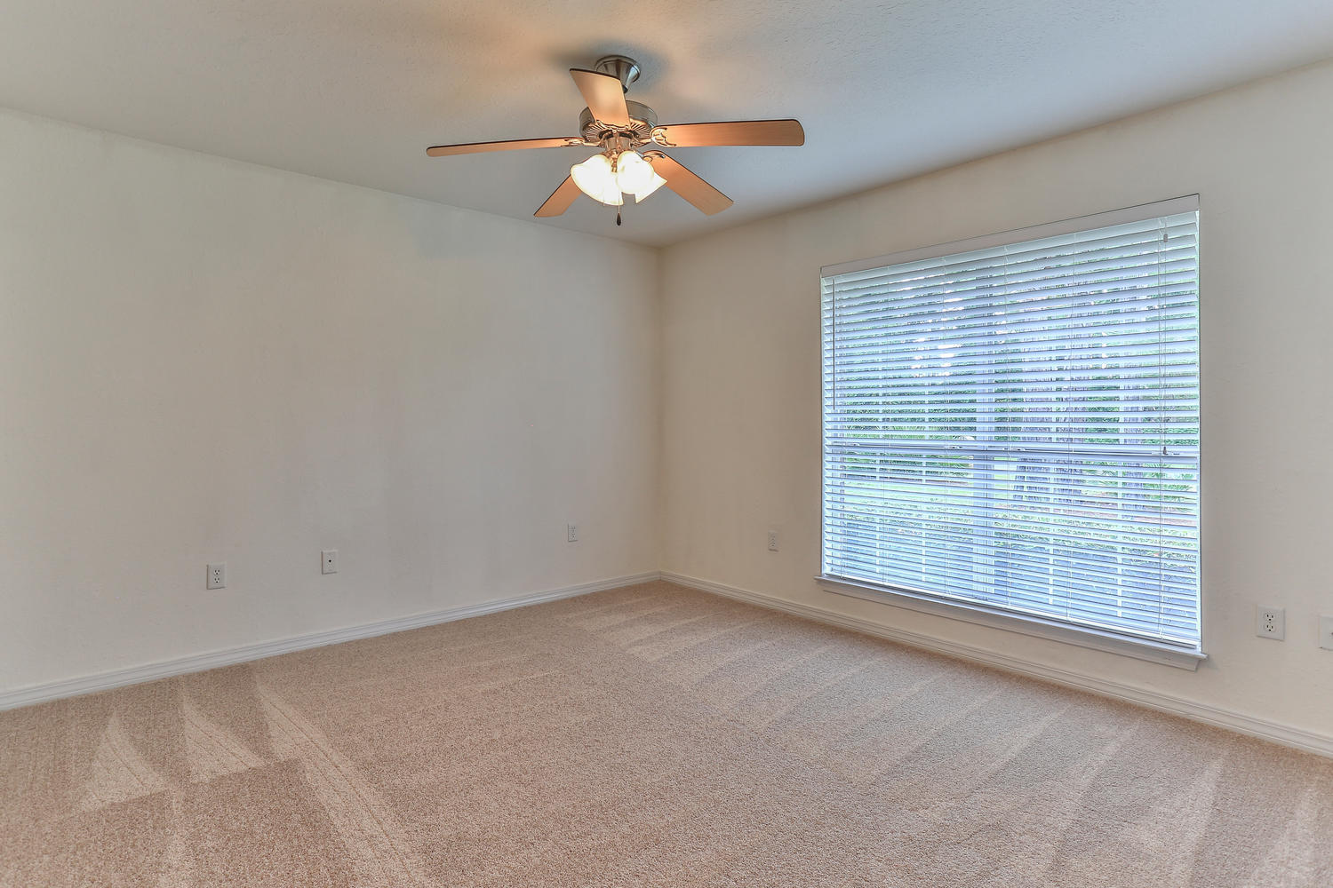 DRIFTWOOD ESTATES - Residential