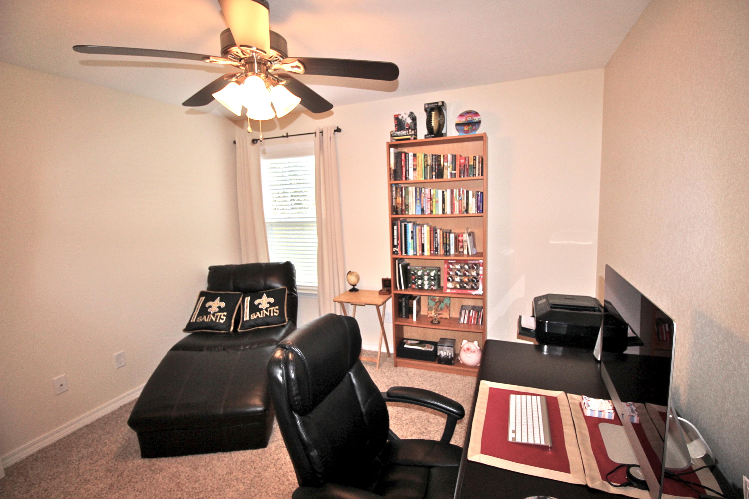 HUNTERS RIDGE - Residential