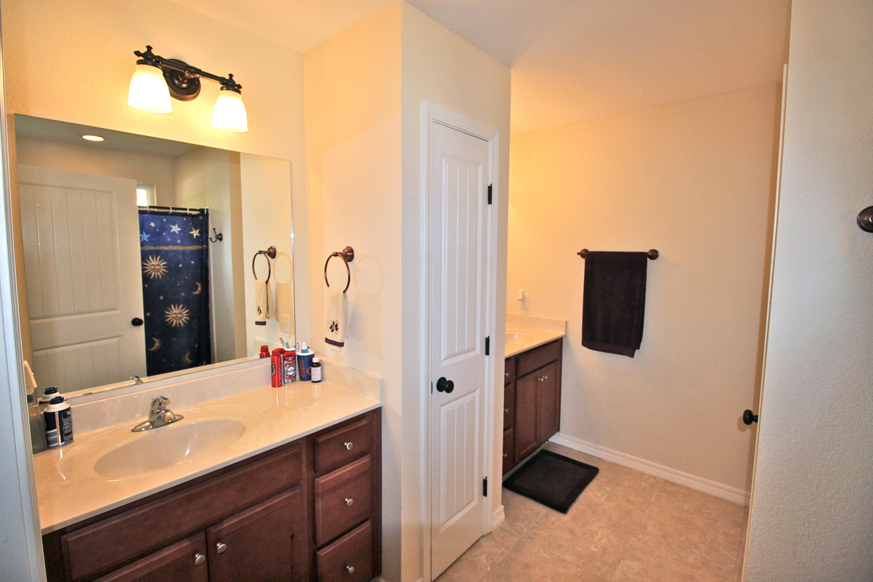 HUNTERS RIDGE - Residential