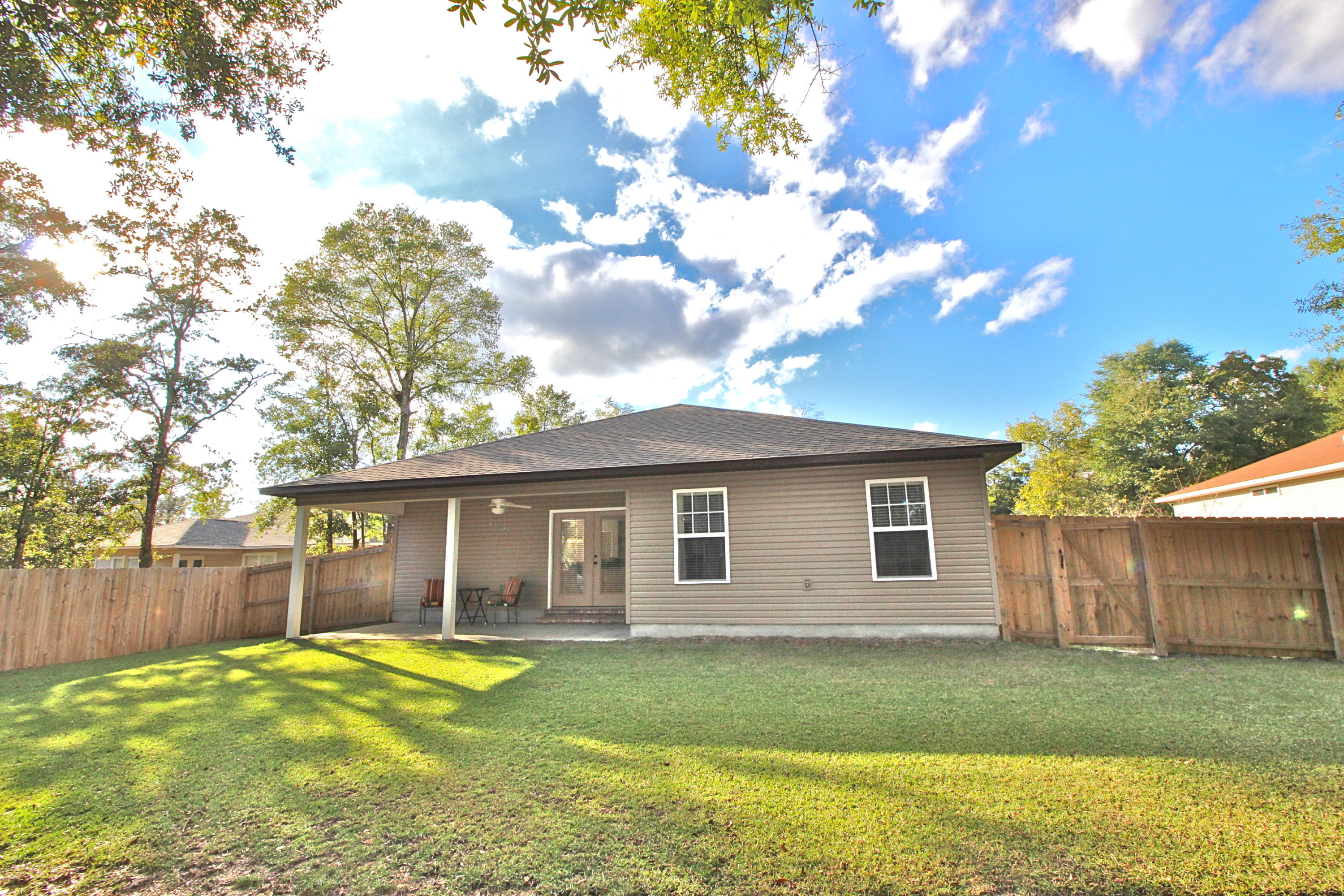 HUNTERS RIDGE - Residential