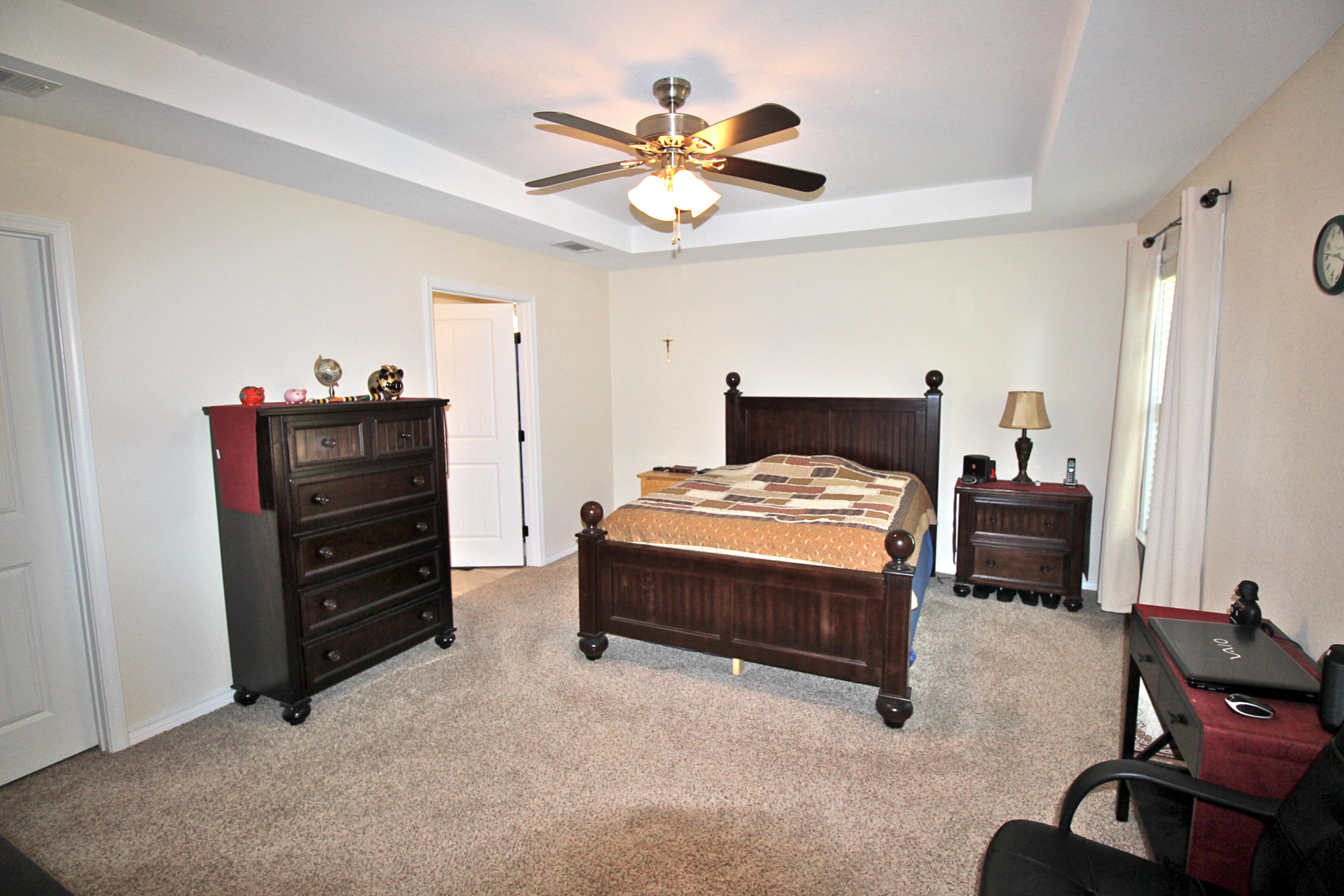 HUNTERS RIDGE - Residential