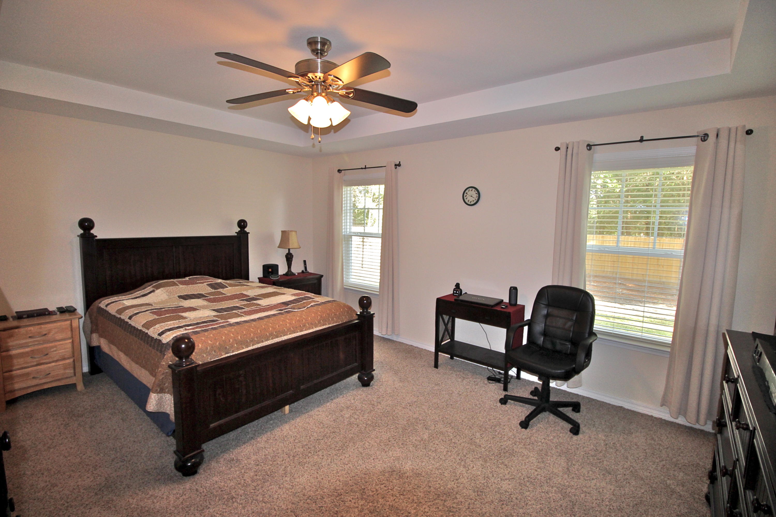 HUNTERS RIDGE - Residential