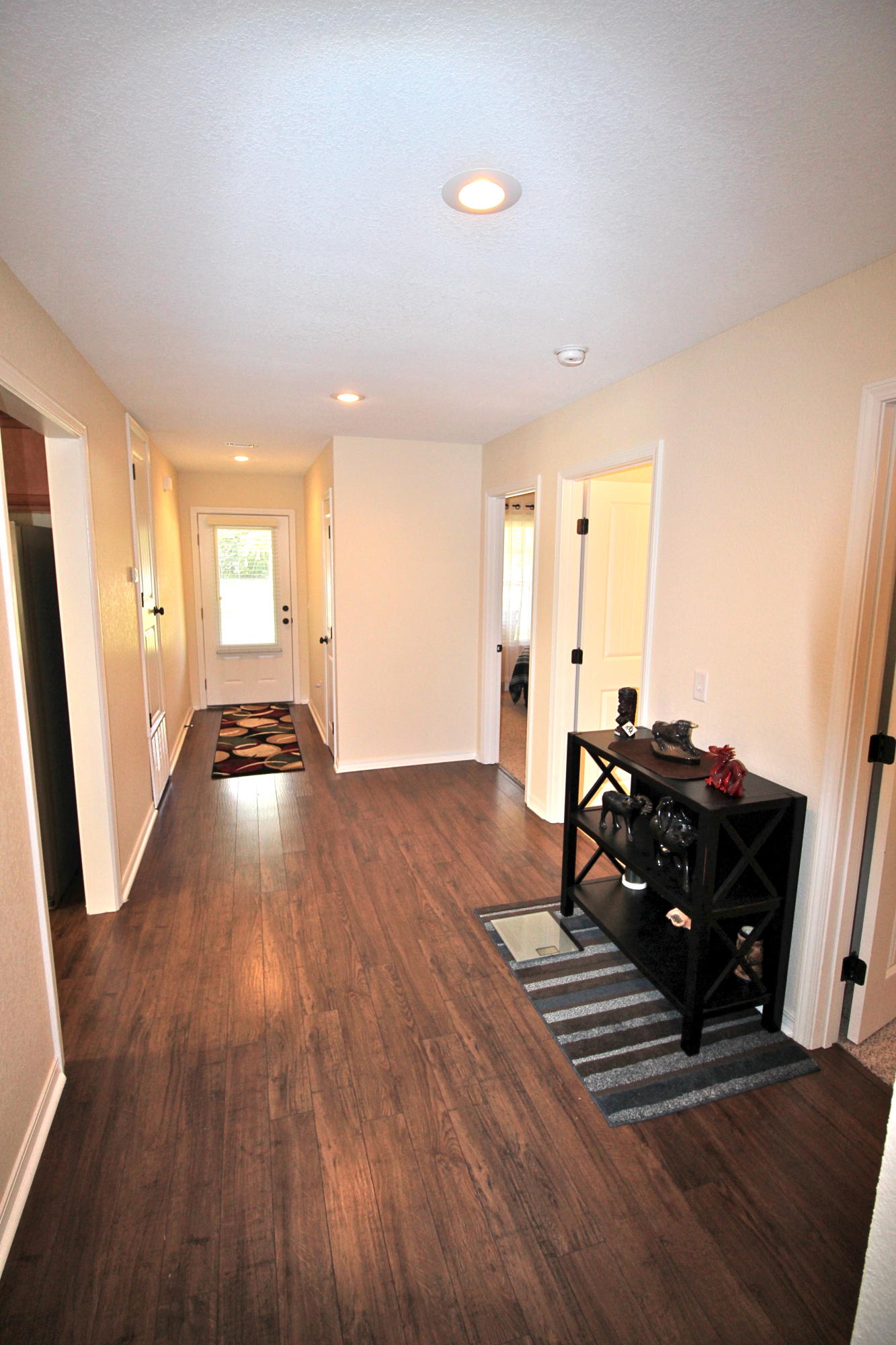 HUNTERS RIDGE - Residential