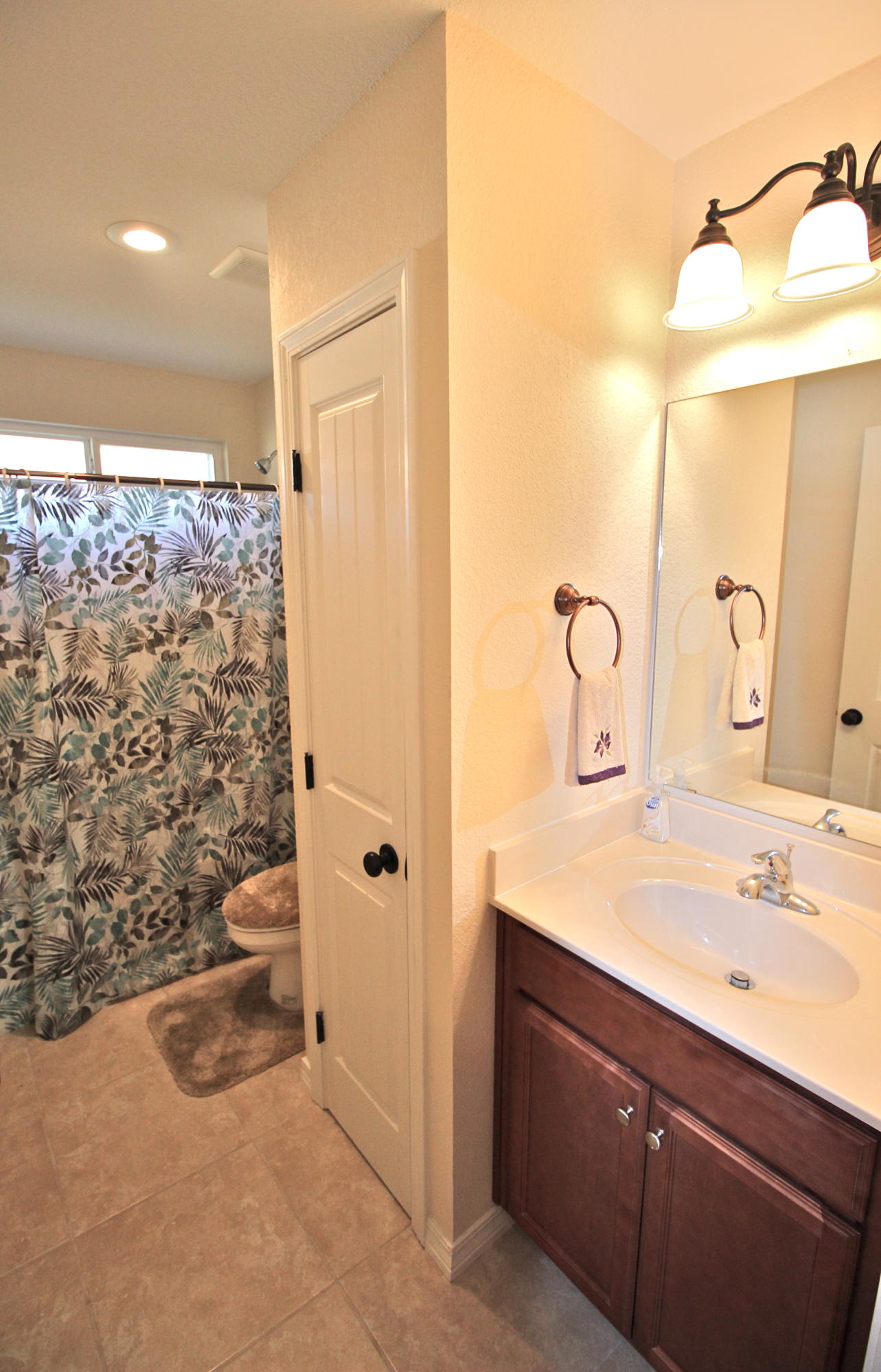 HUNTERS RIDGE - Residential