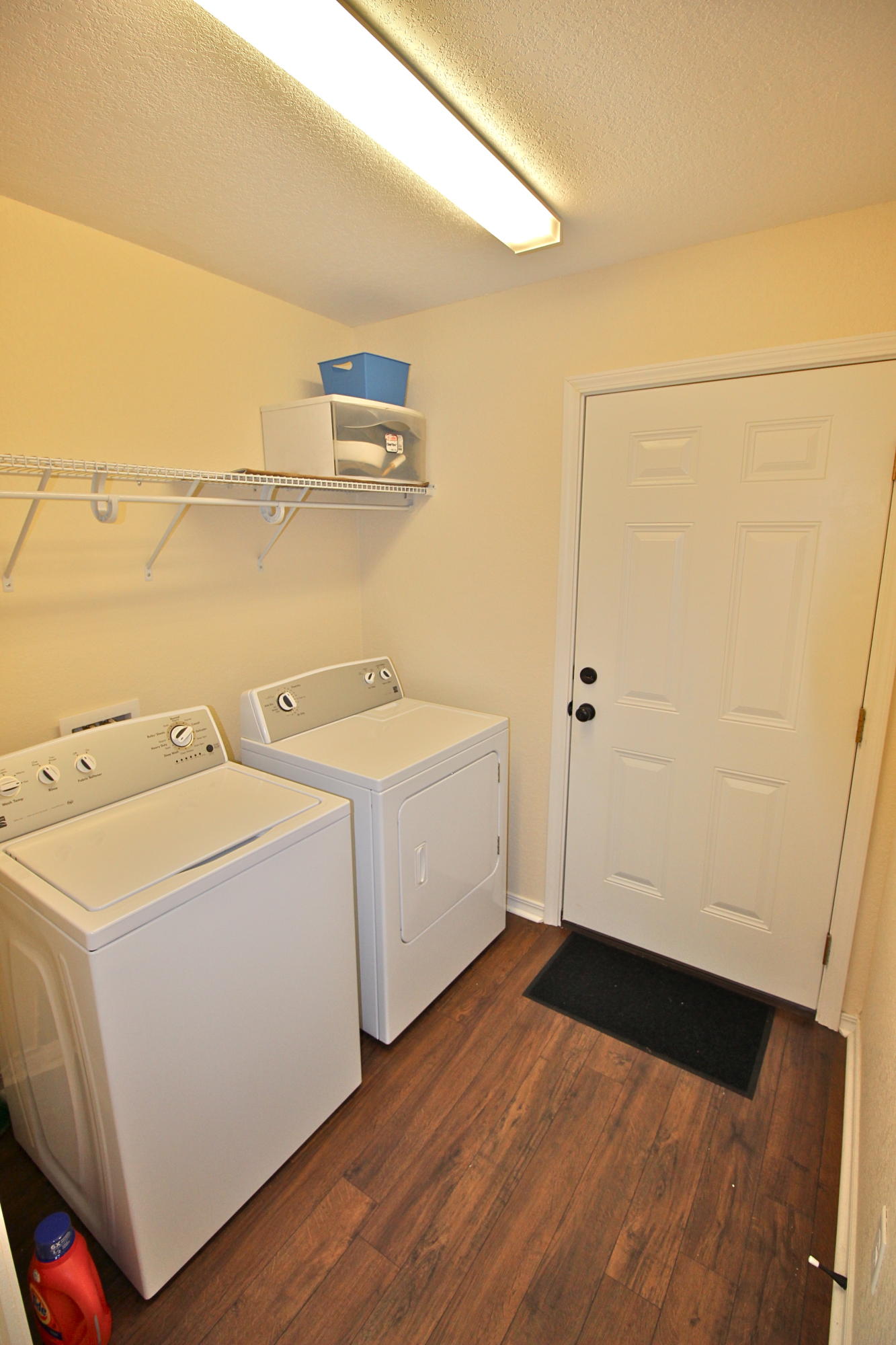 HUNTERS RIDGE - Residential