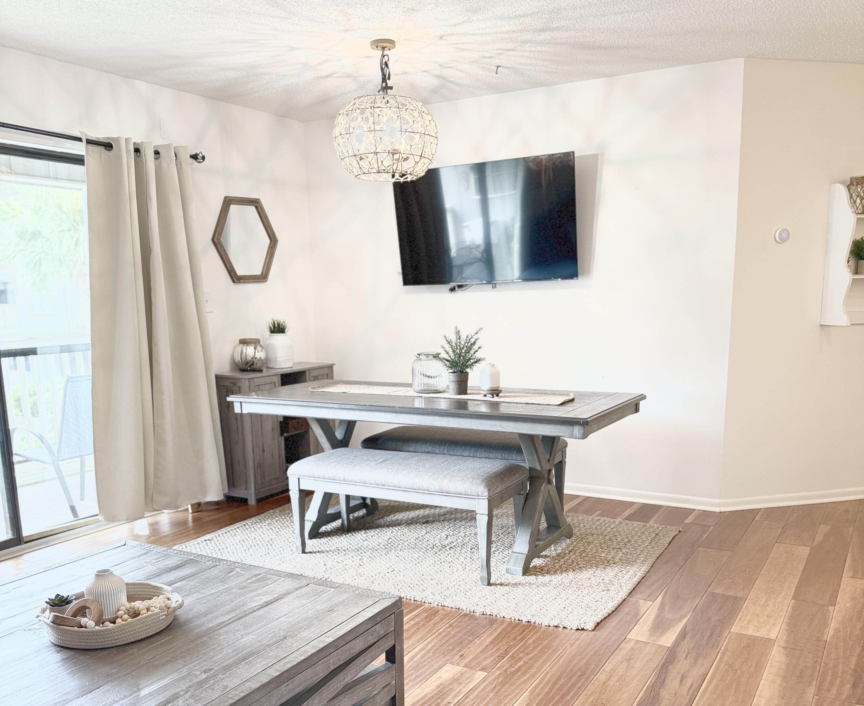 BEACHWOOD VILLAS CONDO - Residential
